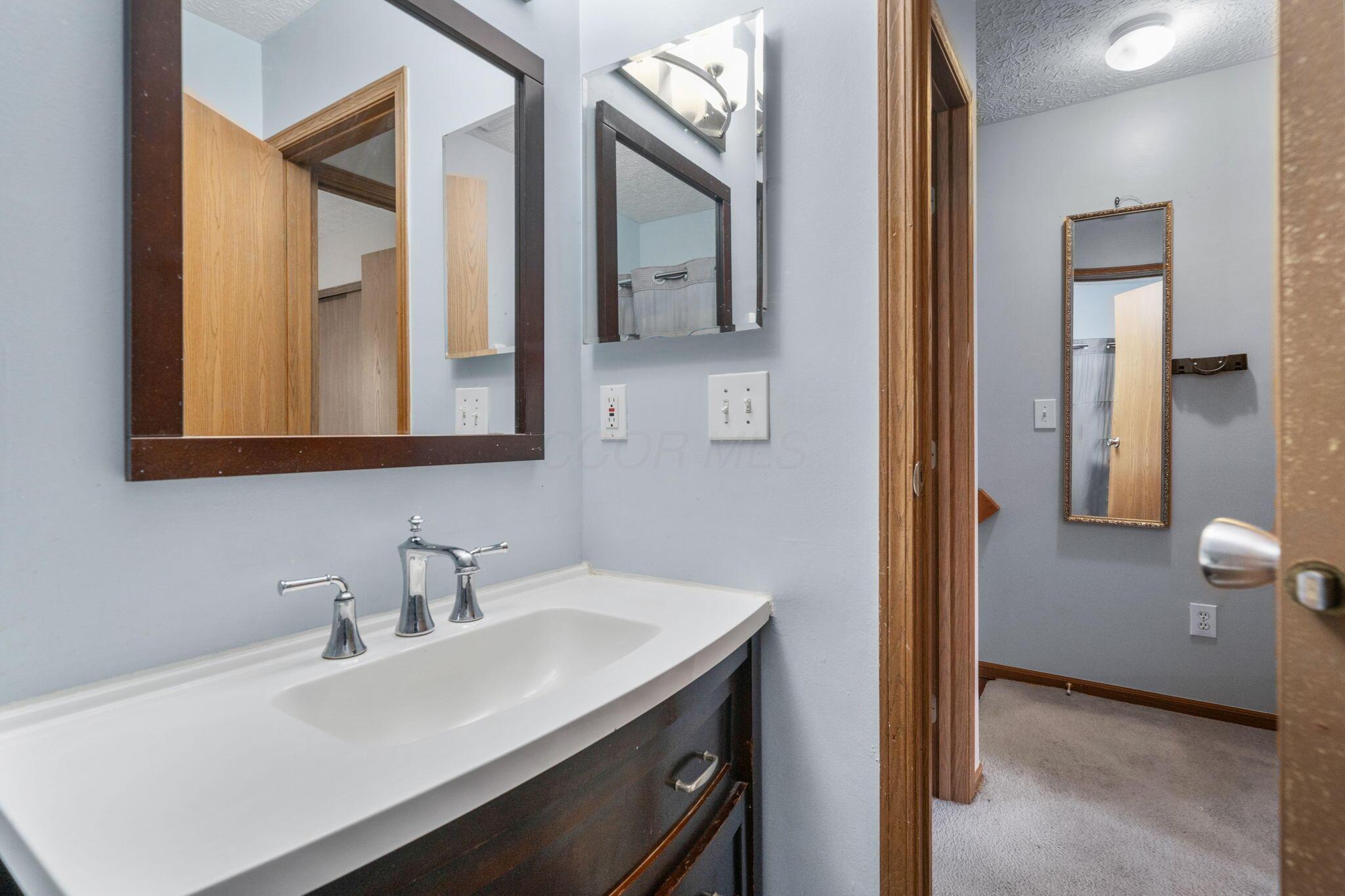 190 Glenkirk Drive, 101b Property Photo 17
