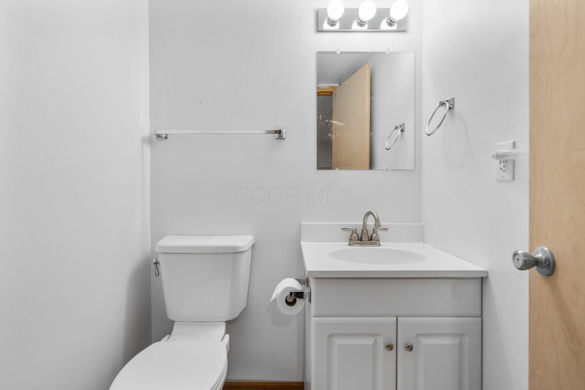 190 Glenkirk Drive, 101b Property Photo 24