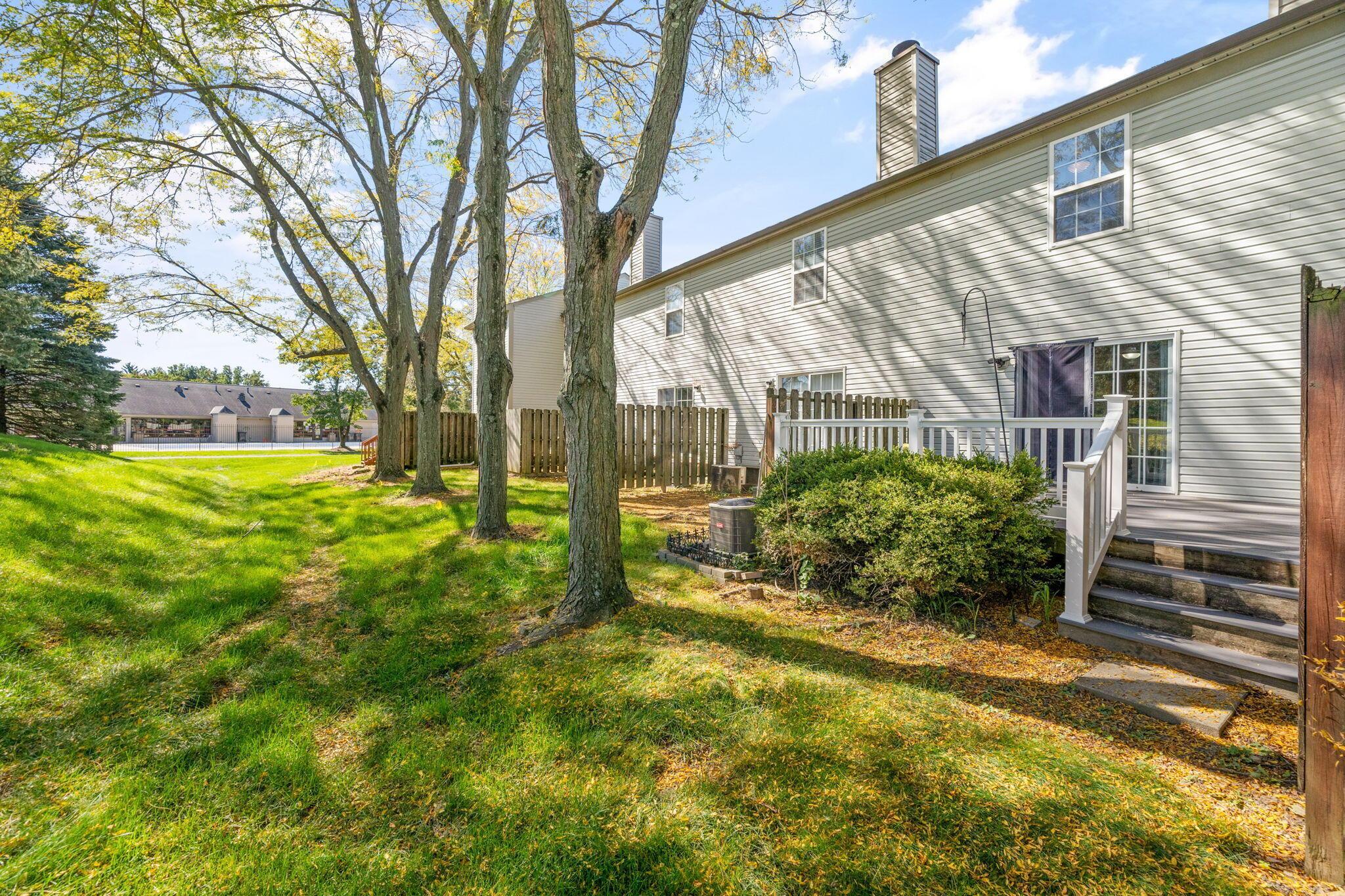 190 Glenkirk Drive, 101b Property Photo 30