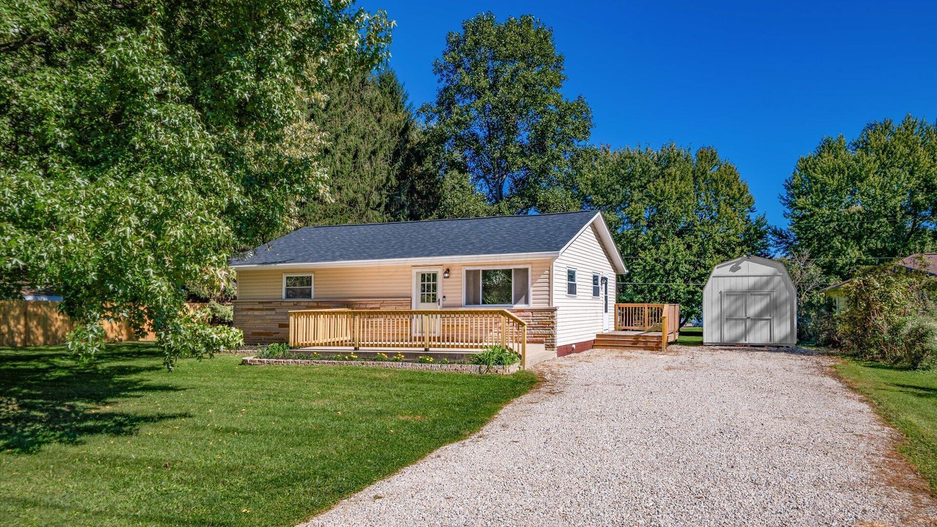 51 5th Avenue Sw Property Photo 1
