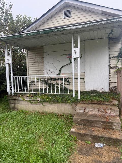 1011 Campbell Avenue Property Photo 1