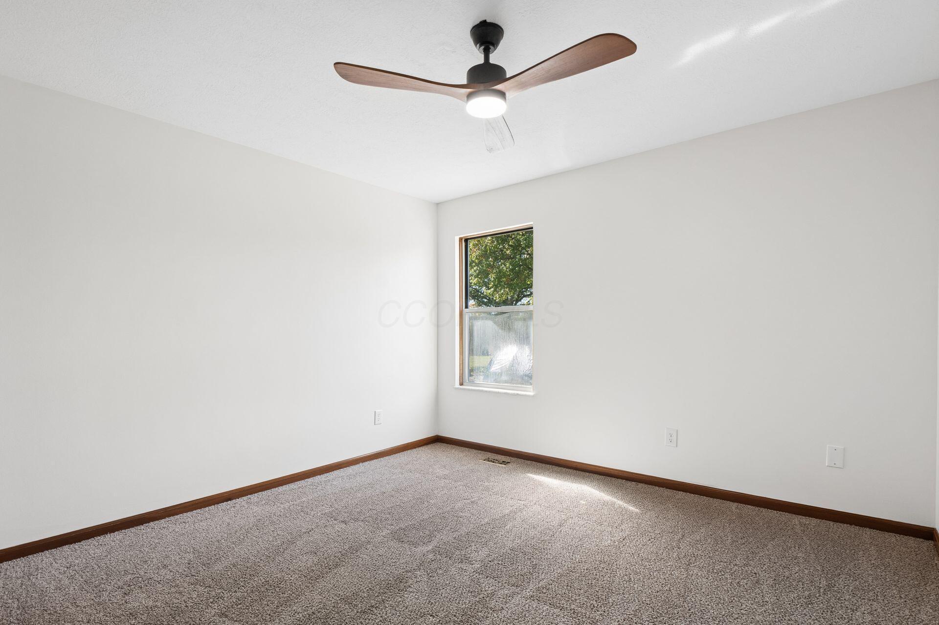 279 Burns Drive Property Photo 27