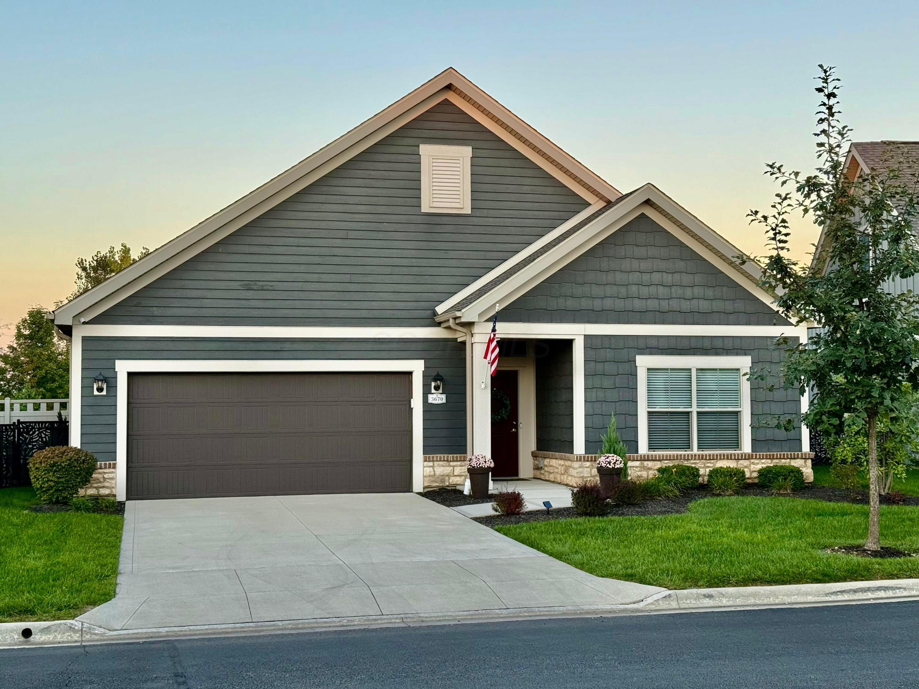 3670 Backstretch Way Property Photo 1
