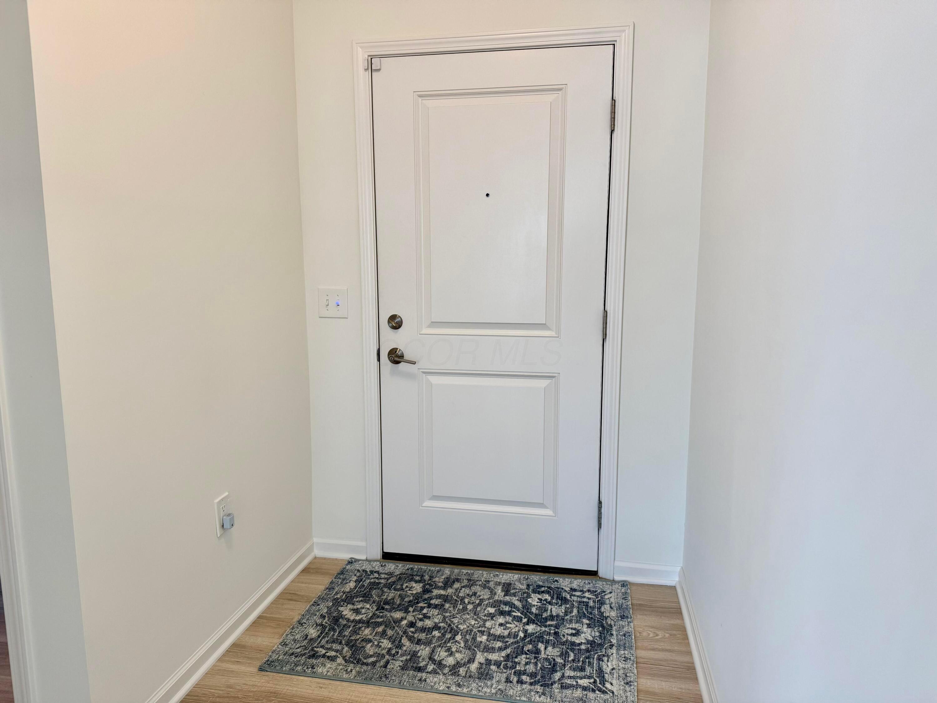 3670 Backstretch Way Property Photo 10