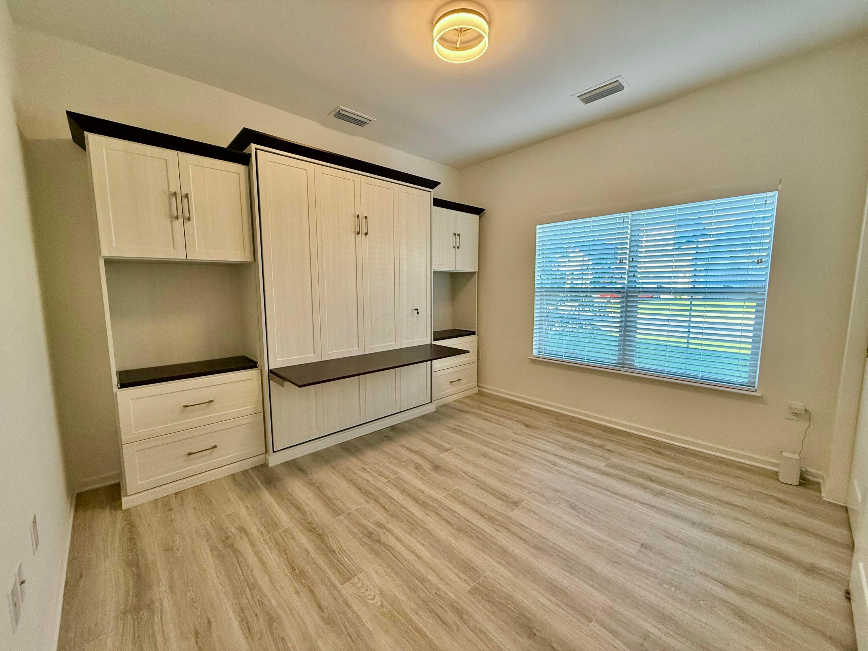 3670 Backstretch Way Property Photo 13