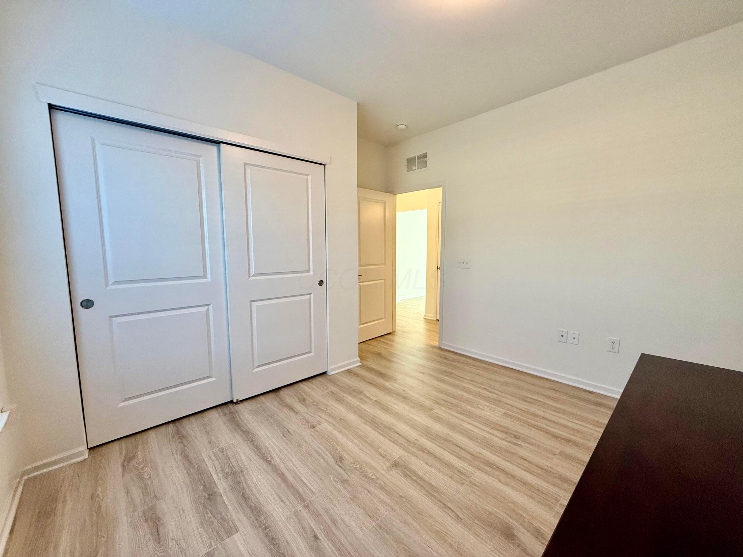 3670 Backstretch Way Property Photo 17