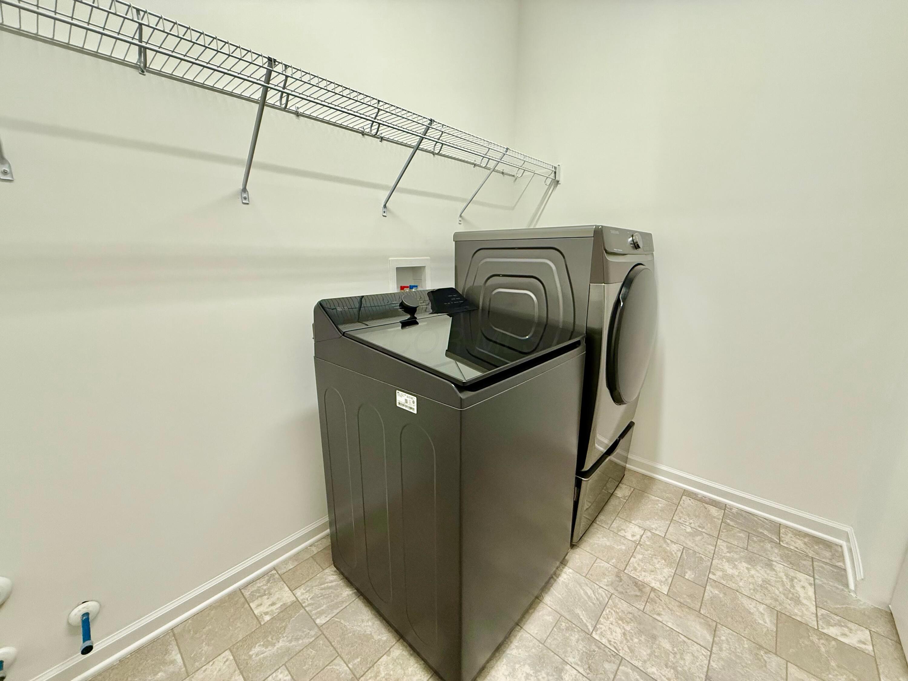 3670 Backstretch Way Property Photo 40