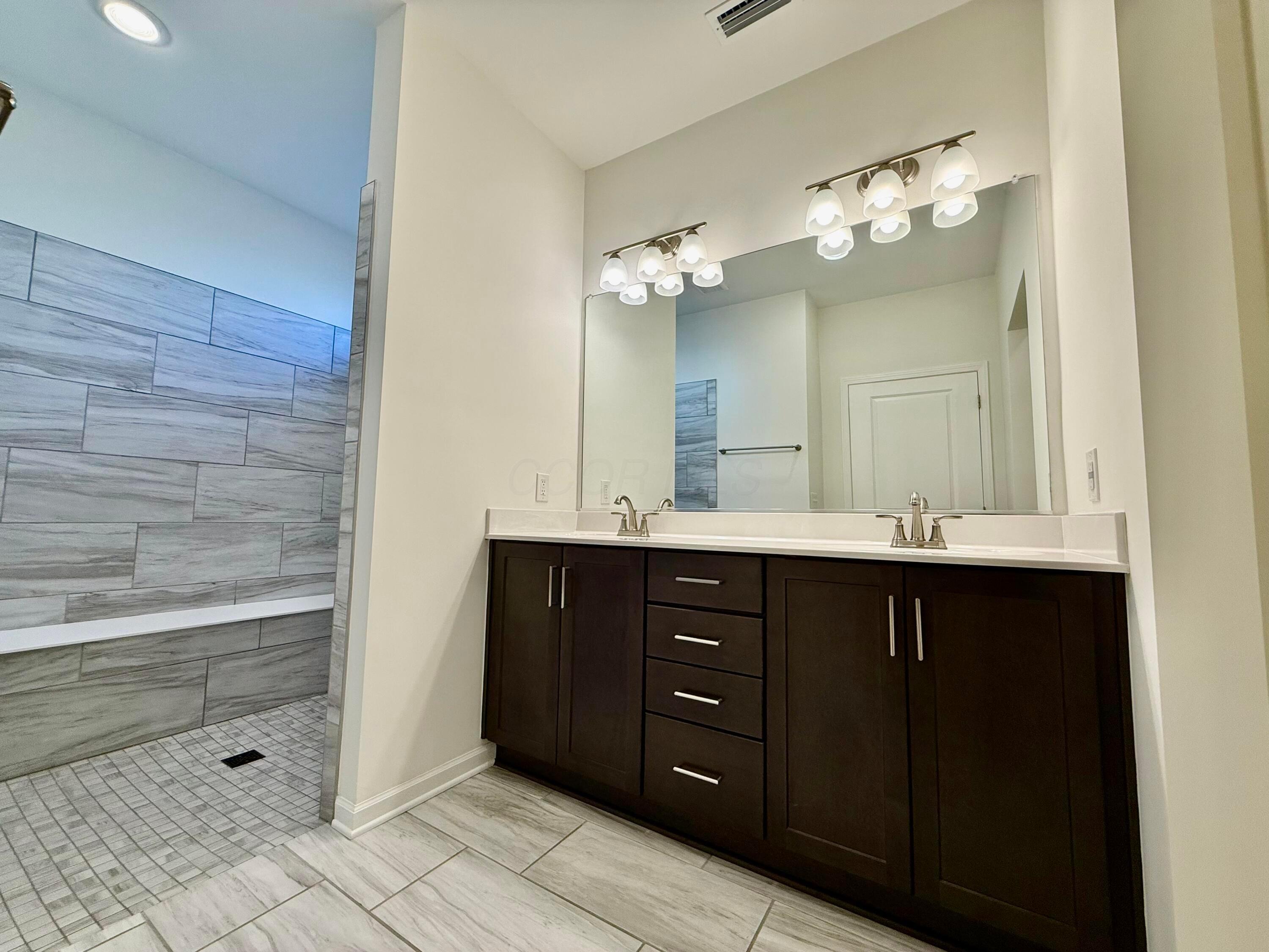 3670 Backstretch Way Property Photo 47
