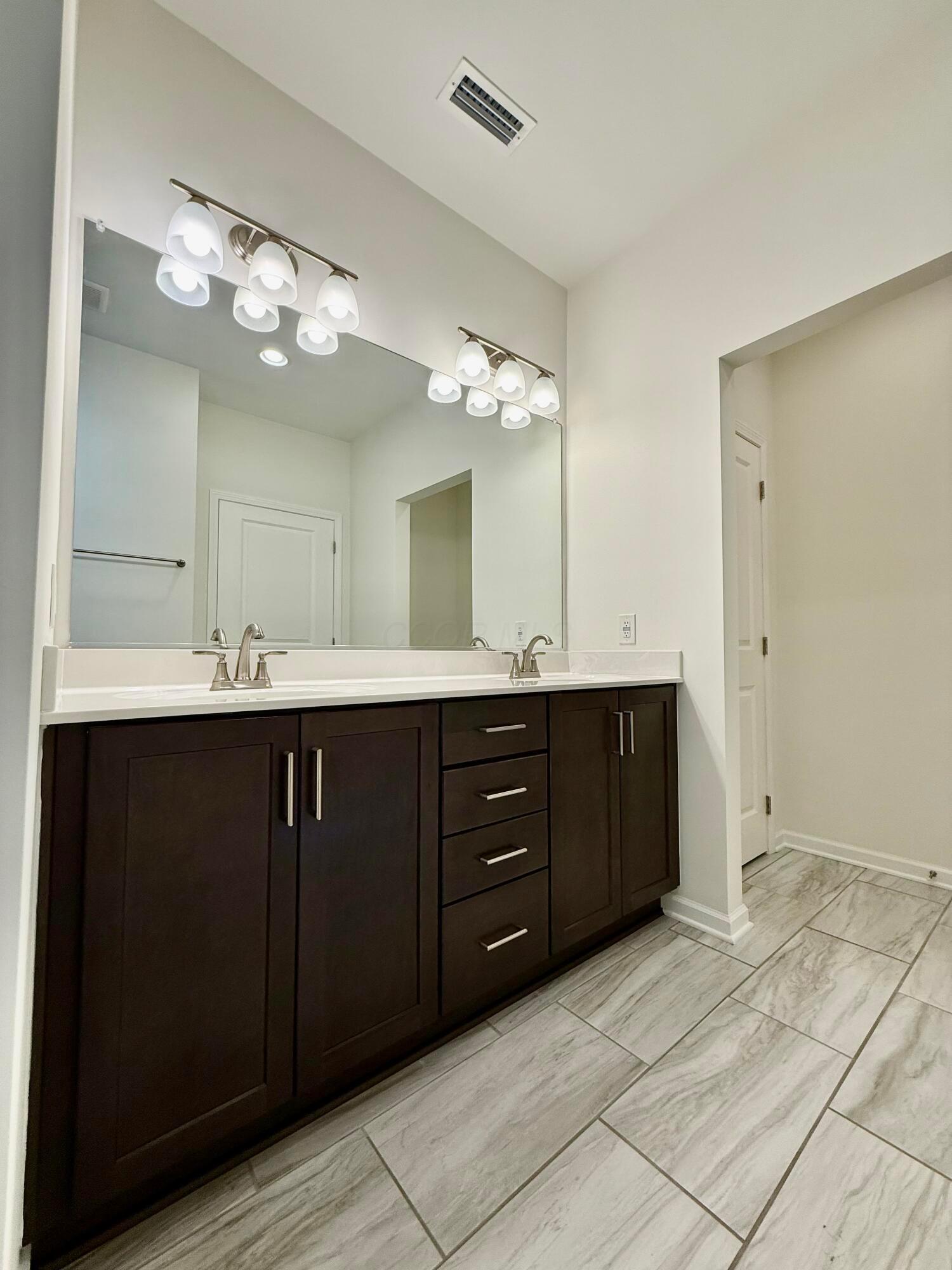 3670 Backstretch Way Property Photo 51