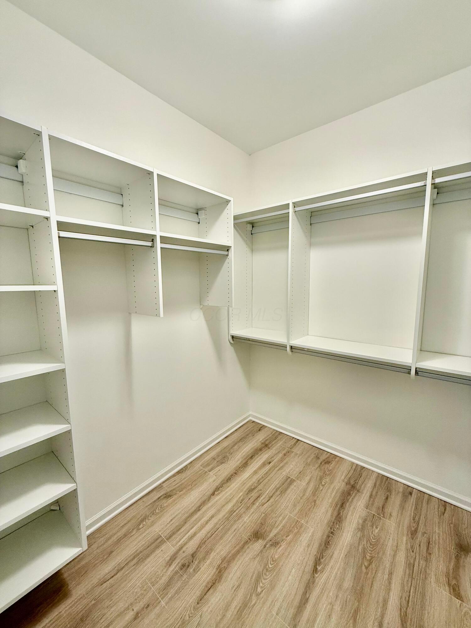 3670 Backstretch Way Property Photo 54
