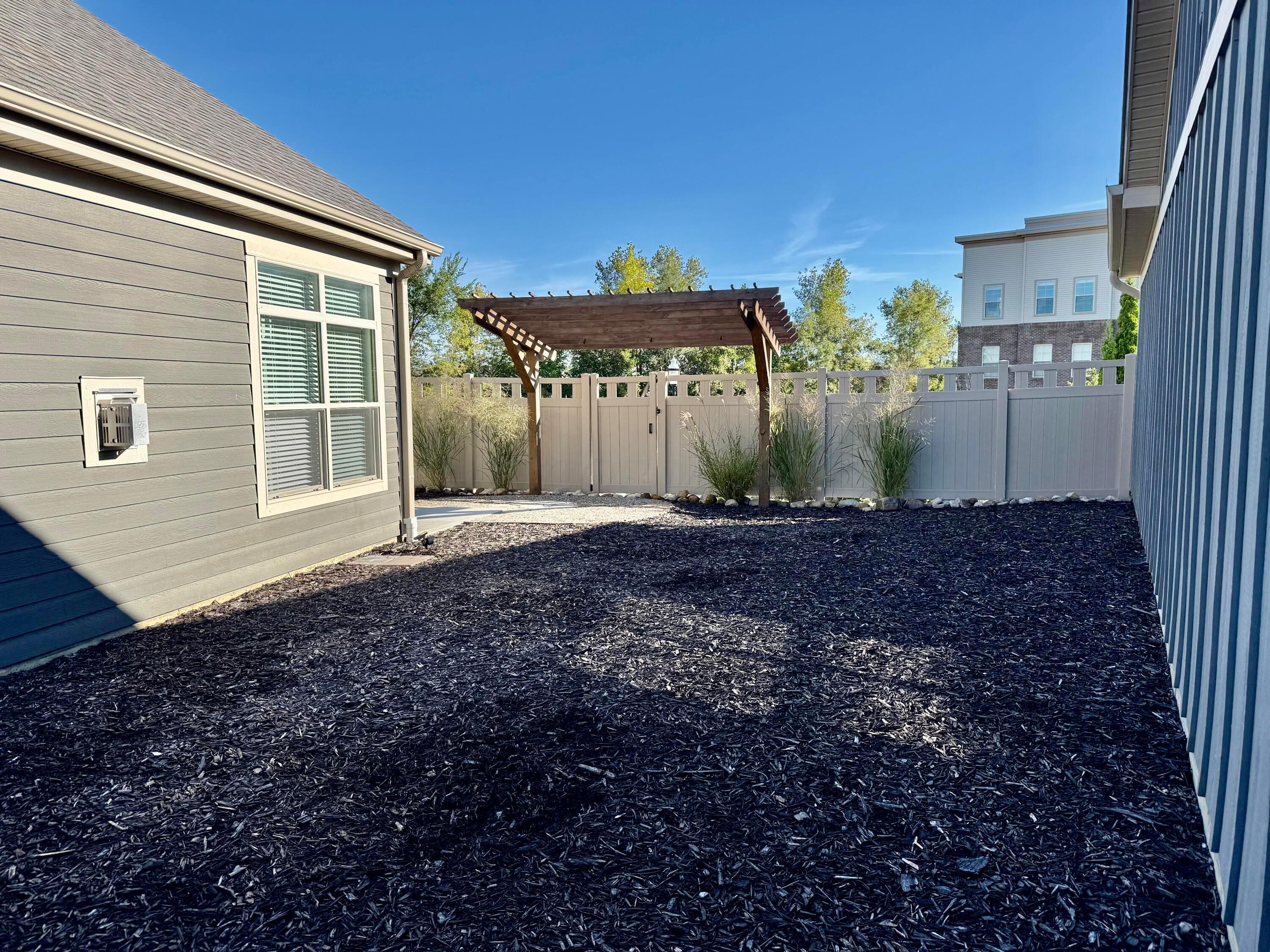 3670 Backstretch Way Property Photo 61