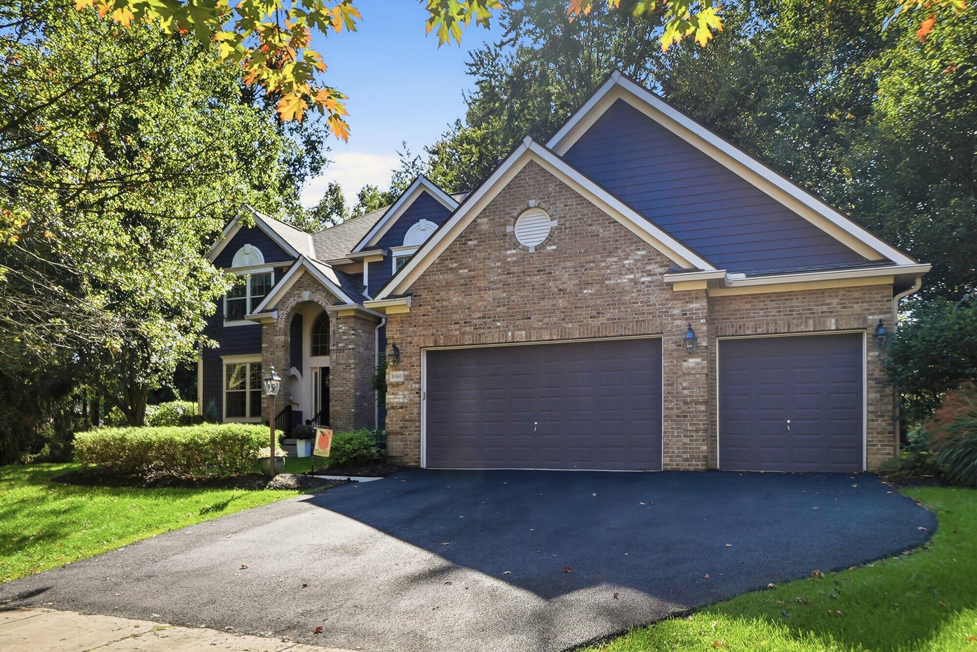 8460 Trail Lake Drive Property Photo 2