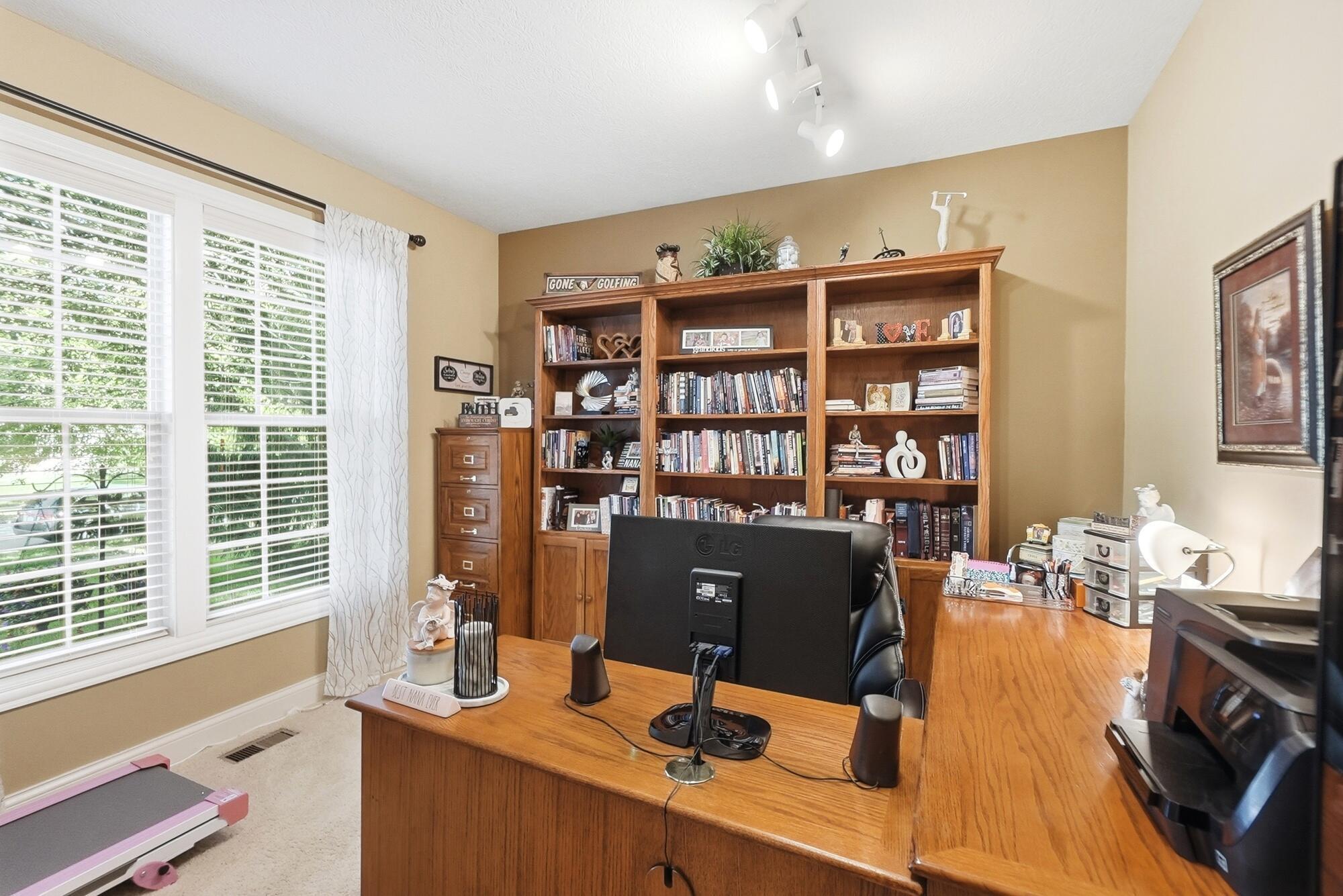 8460 Trail Lake Drive Property Photo 28