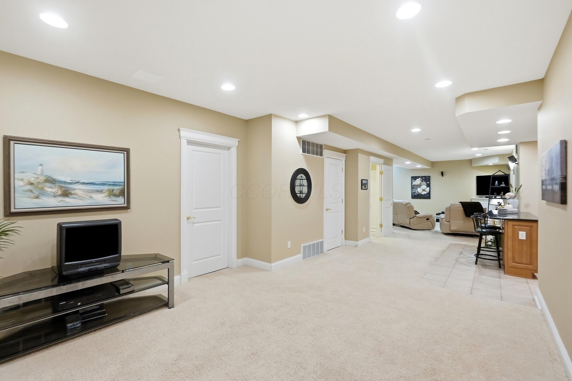 8460 Trail Lake Drive Property Photo 70
