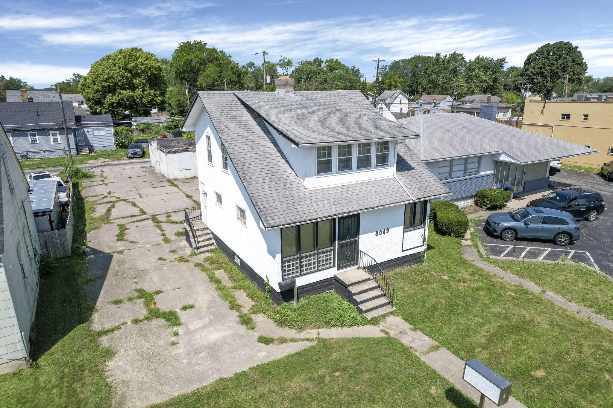 3049 Cleveland Avenue Property Photo 1