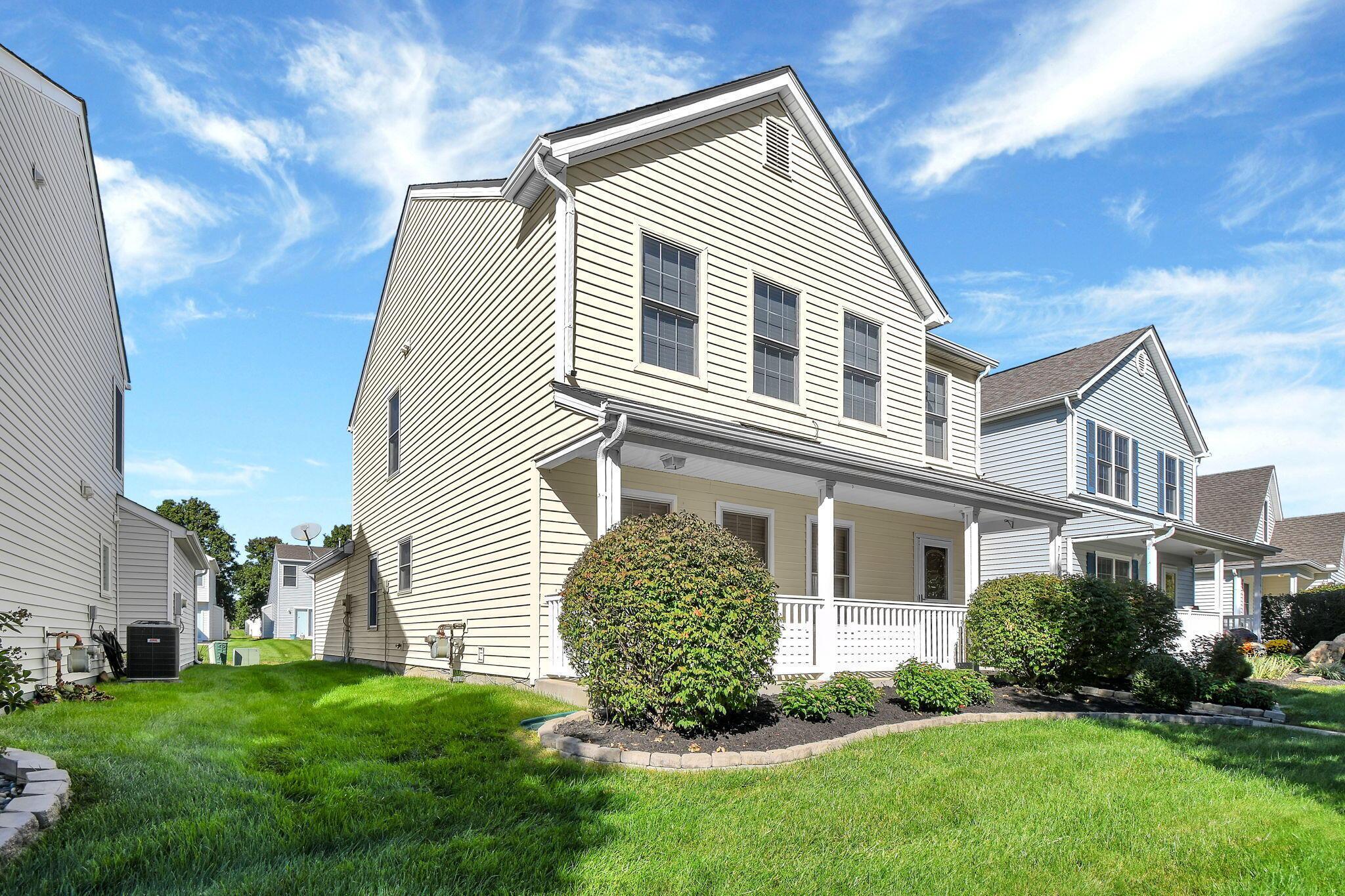 7764 Jefferson Run, 98 Property Photo 3