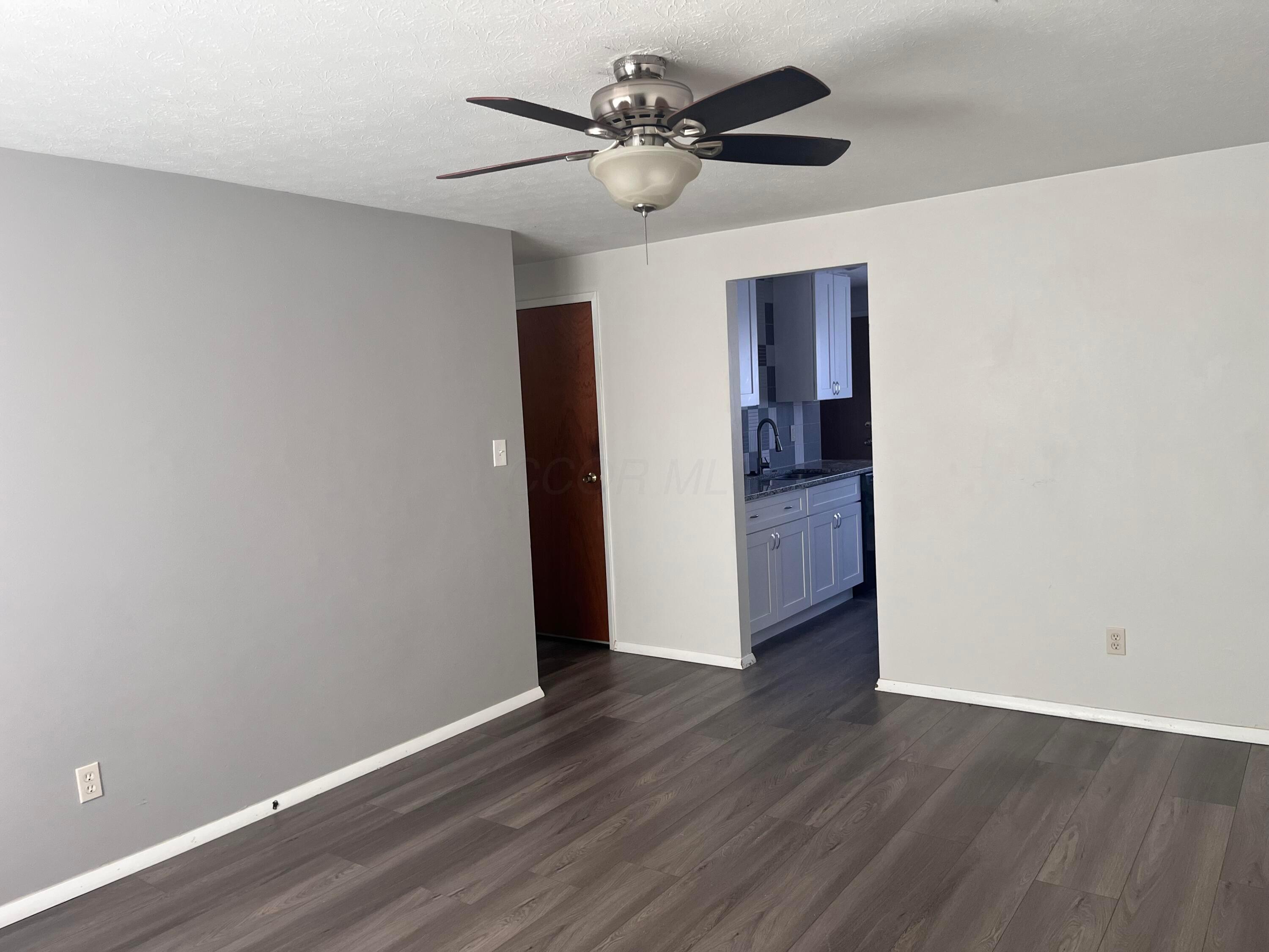 3440 Binbrook Road N Property Photo 2