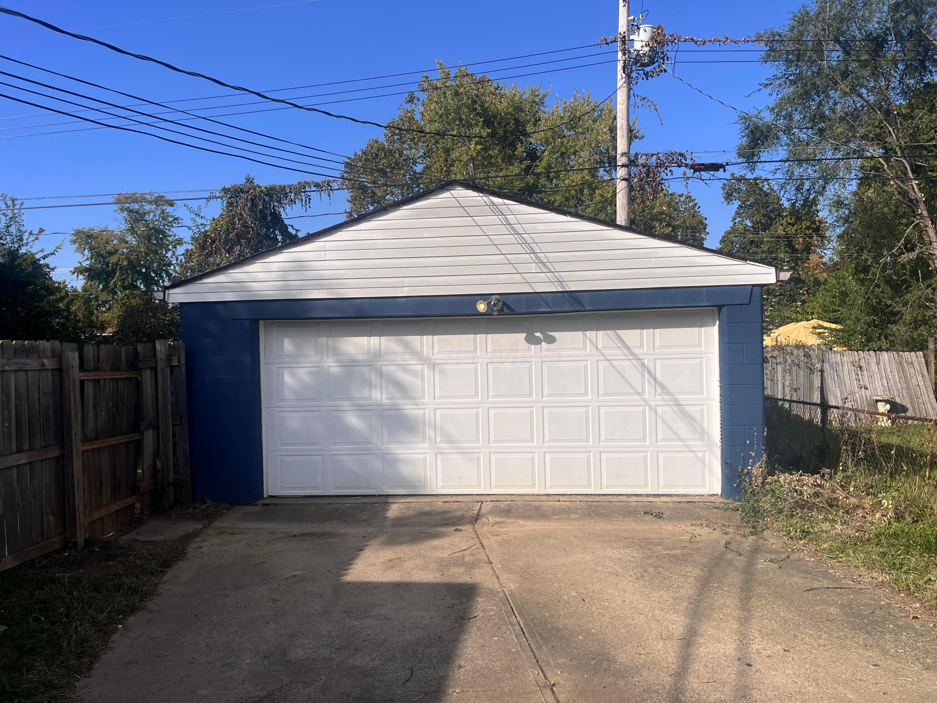 3440 Binbrook Road N Property Photo 13