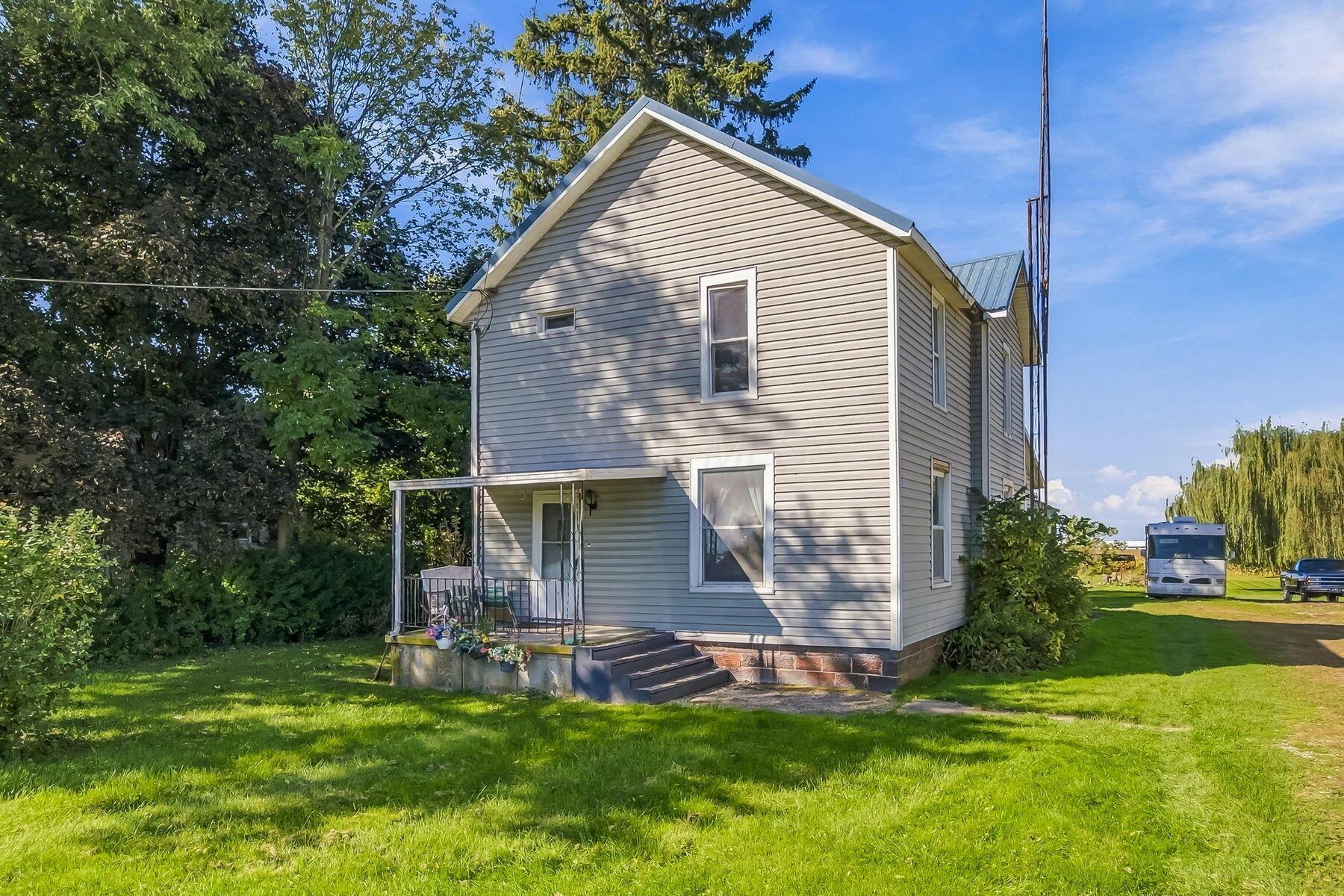 5073 Columbus Sandusky Road N Property Photo 1