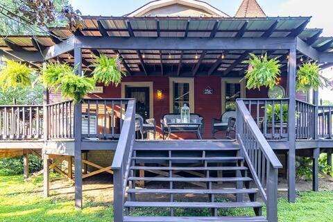 162 Farrow Street Property Photo 1