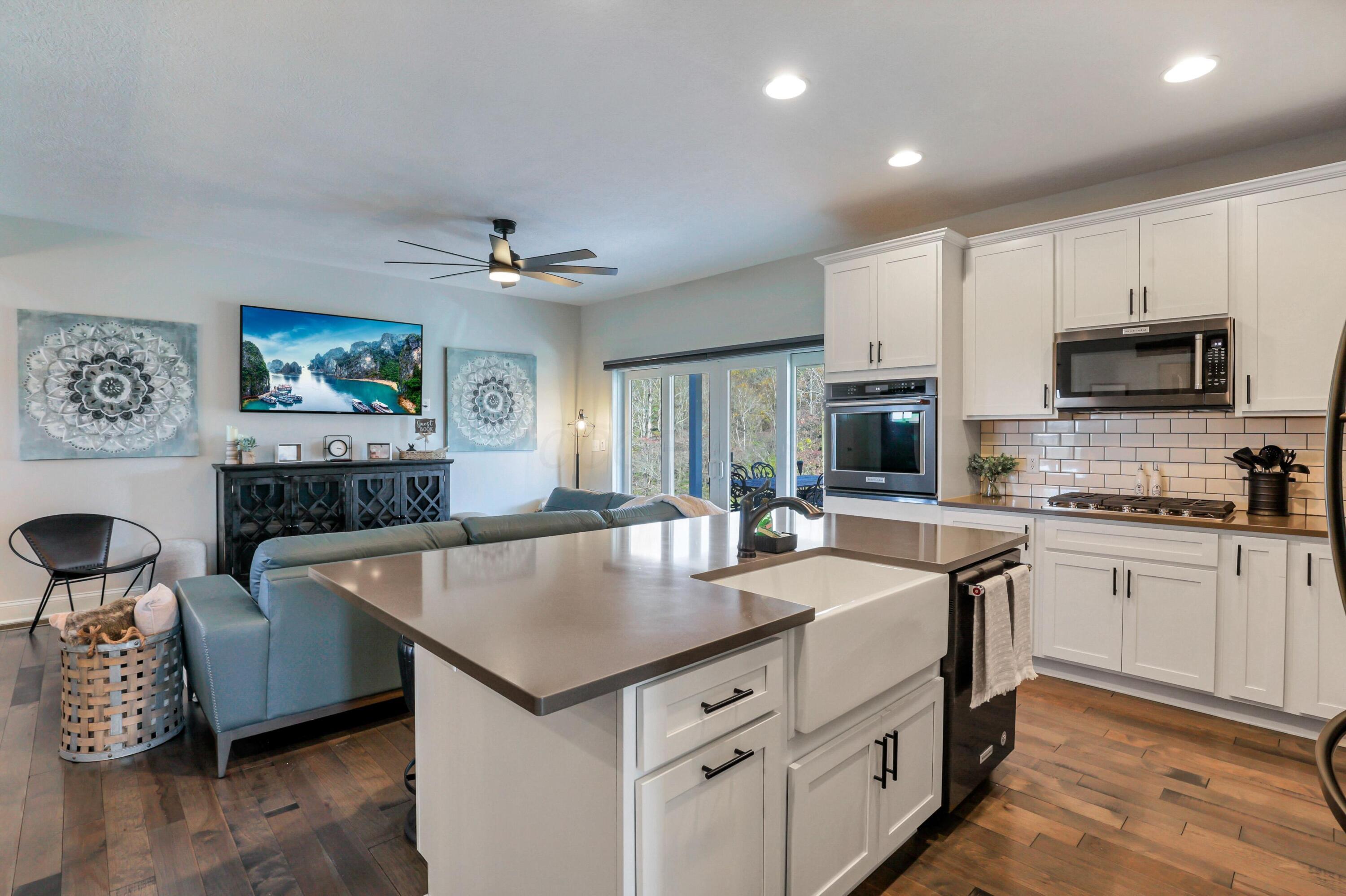 37630 Price Road Property Photo 6