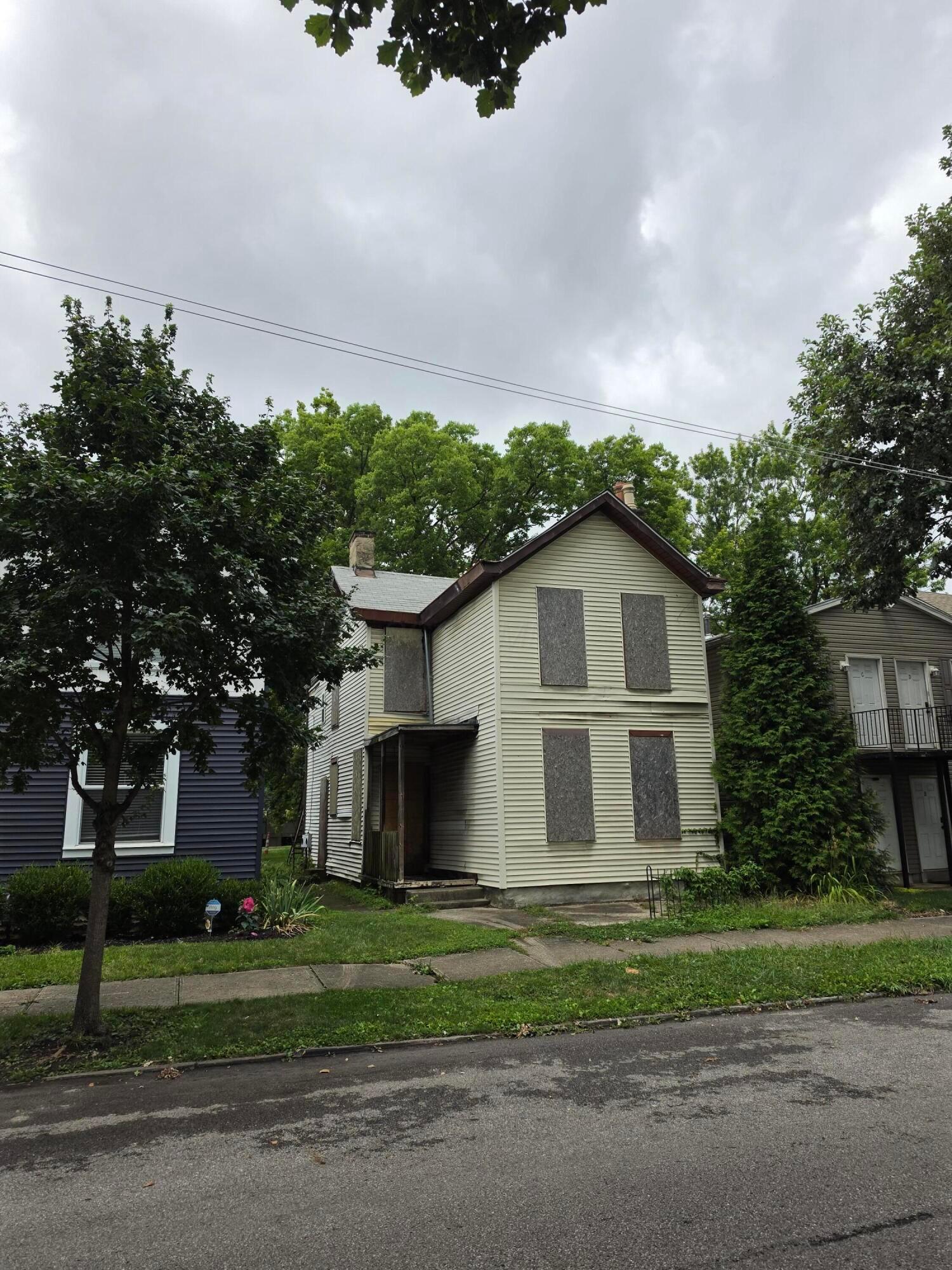273 S Monroe Avenue Property Photo 3