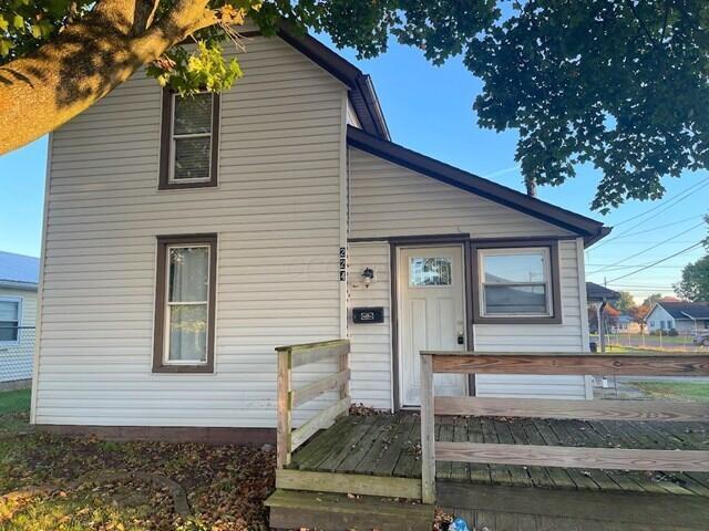 224 E 6th Street Property Photo 1