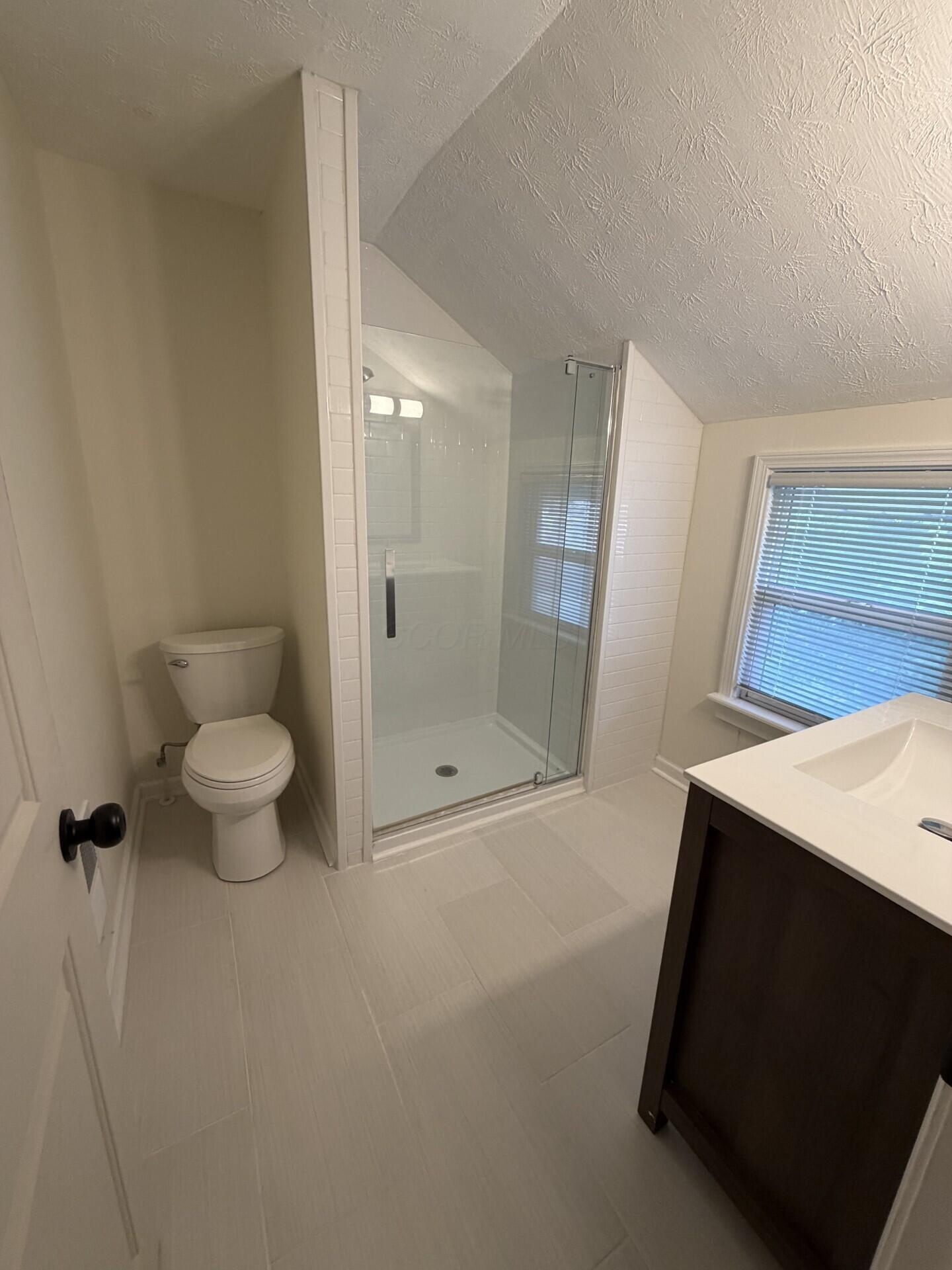 125 E Hinman Avenue Property Photo 17