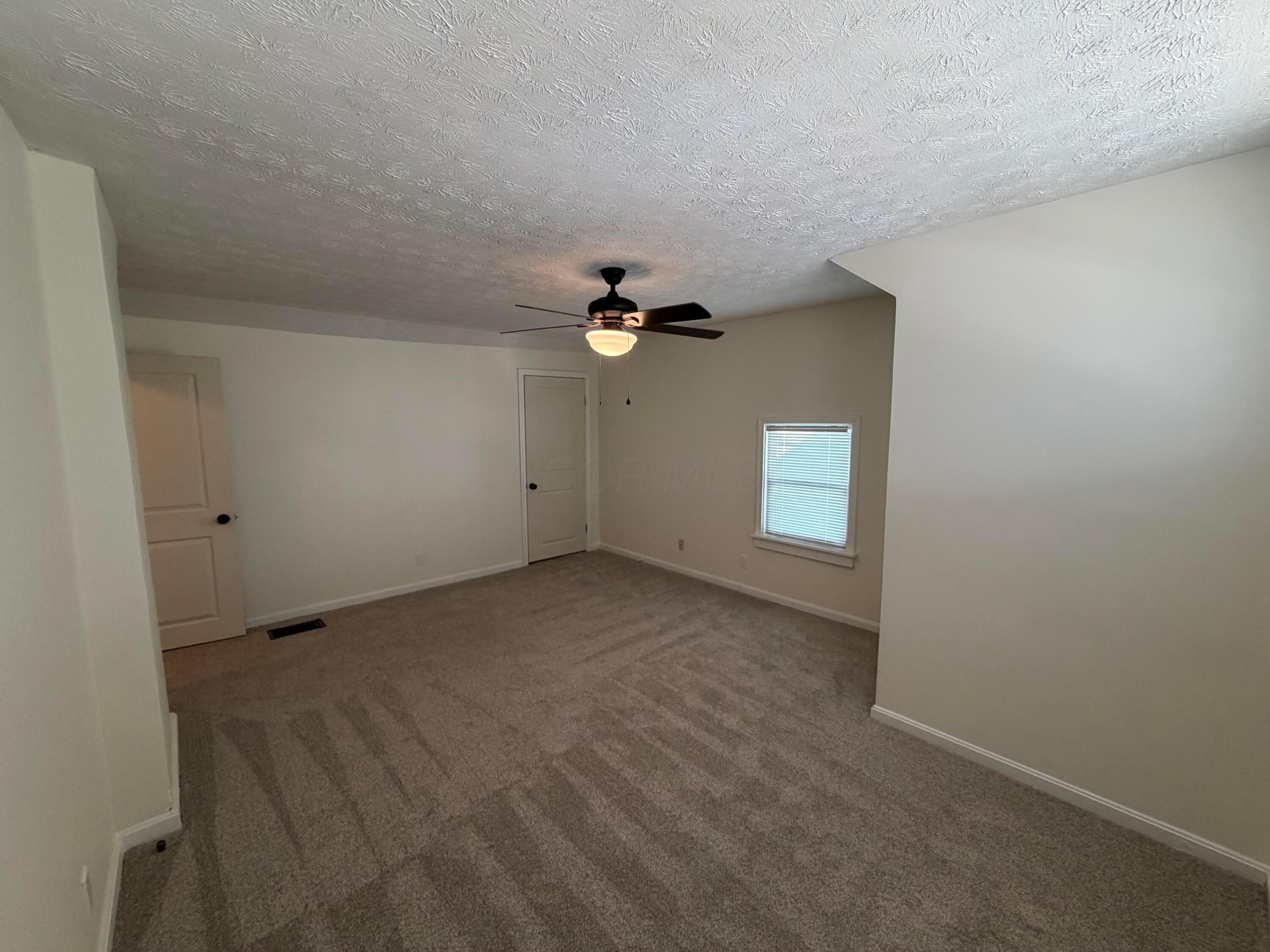 125 E Hinman Avenue Property Photo 22