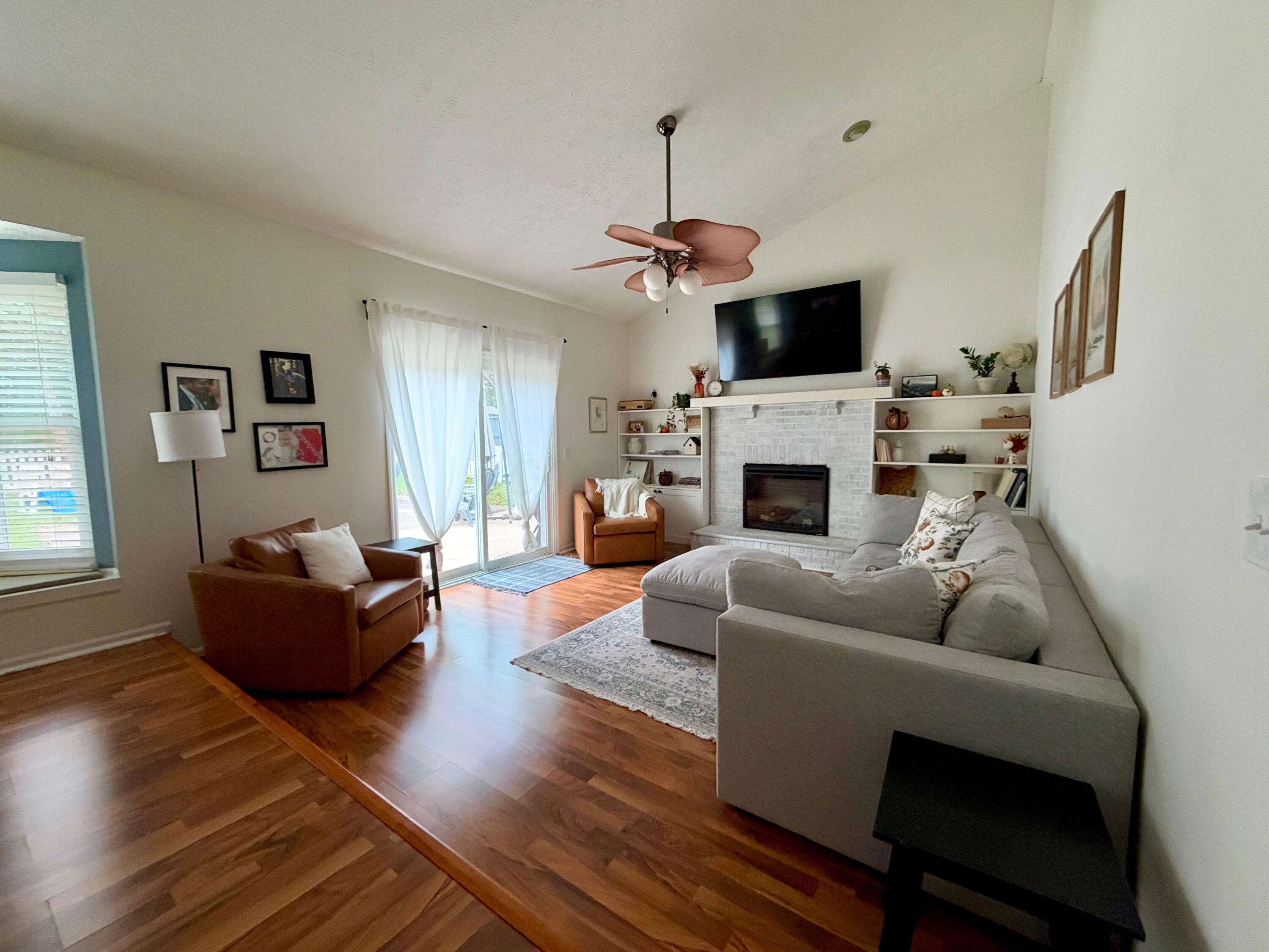 2071 Presley Drive Property Photo 5