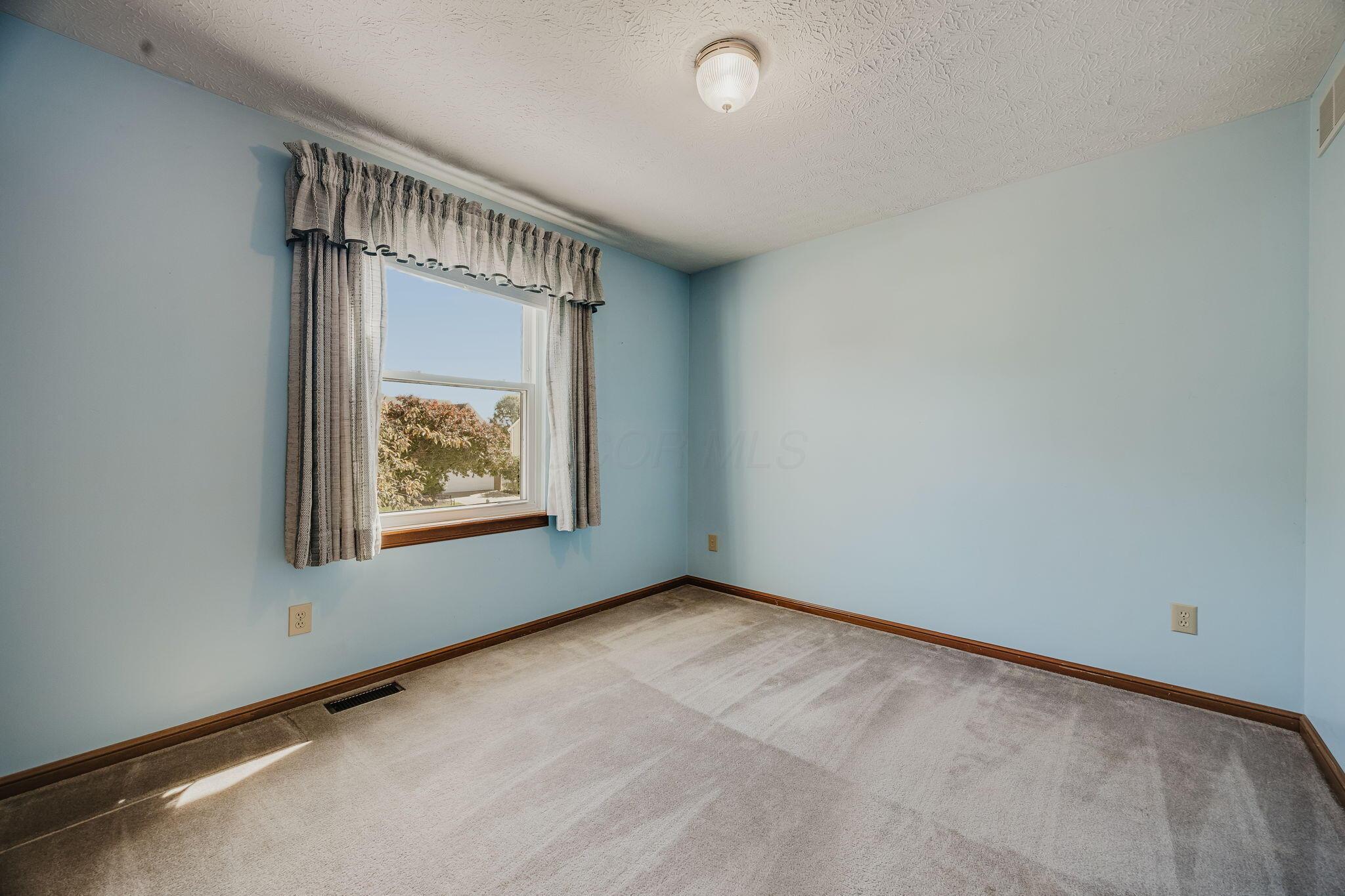123 Curly Smart Circle Property Photo 27