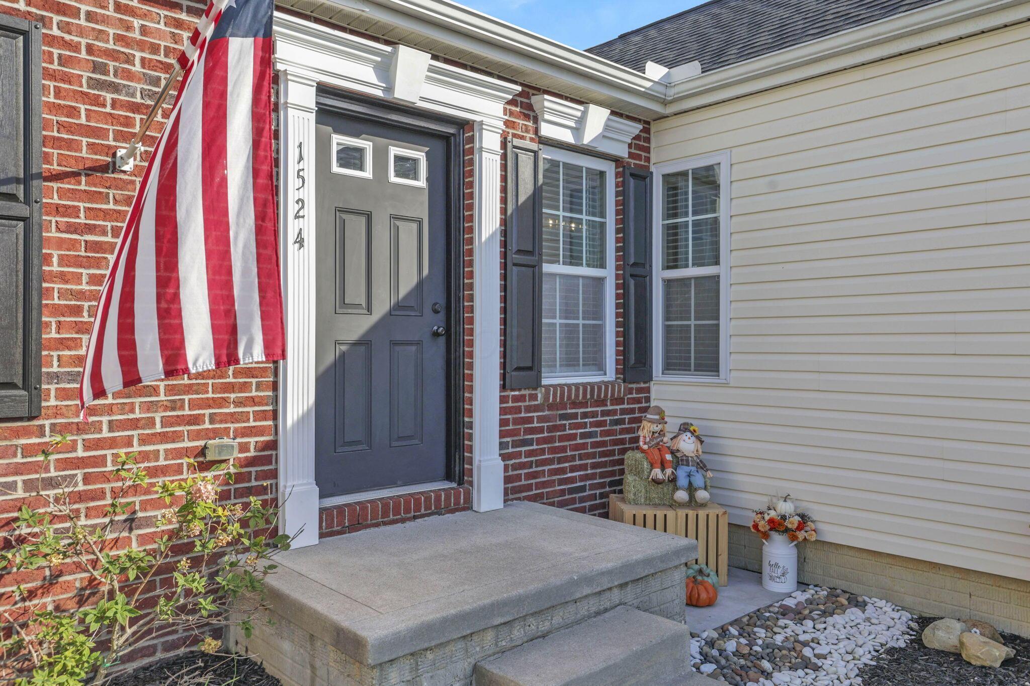 1524 Mary Lou Drive Property Photo 4