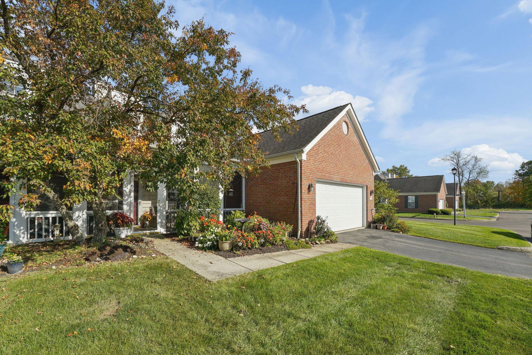 5998 Naughten Pond Drive Property Photo 4