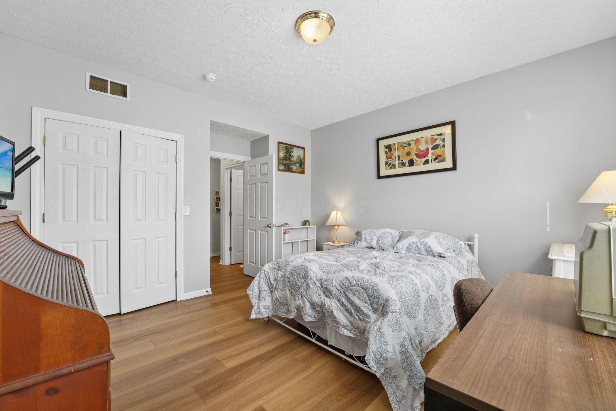 5998 Naughten Pond Drive Property Photo 25