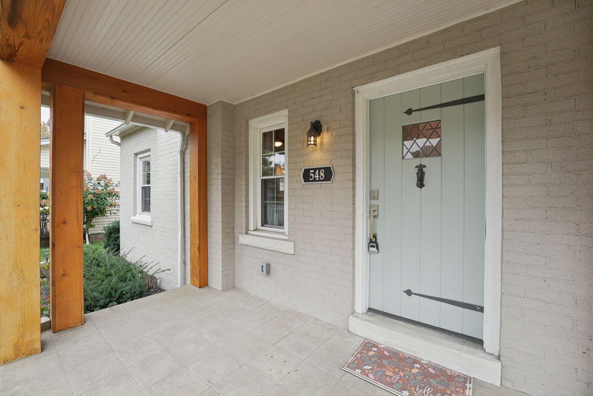 548 E Allen Street Property Photo 4