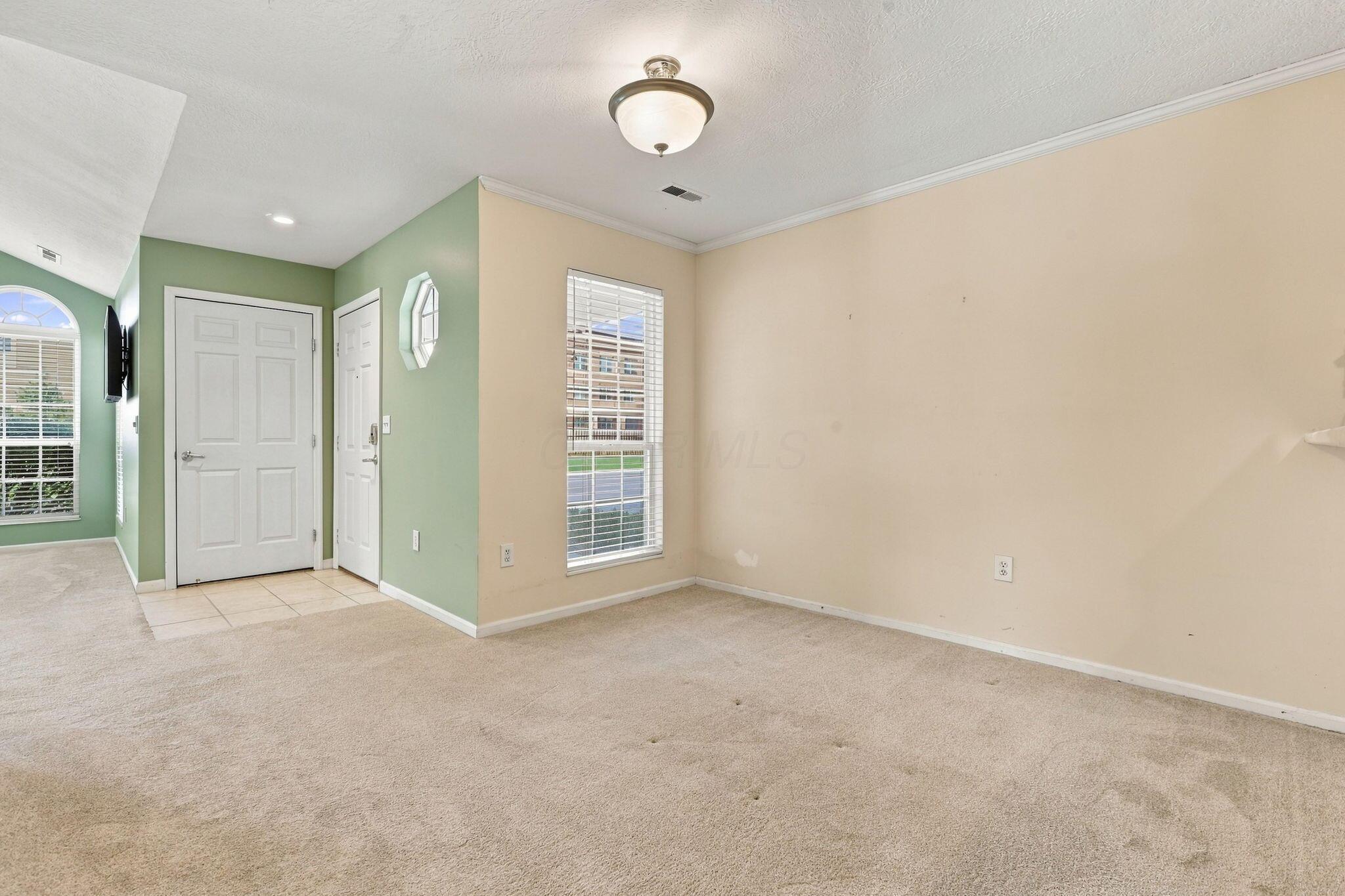 3664 Colonial Drive Property Photo 9