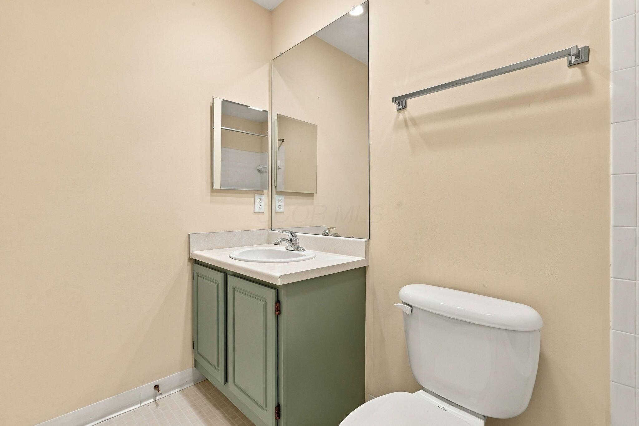 3664 Colonial Drive Property Photo 23