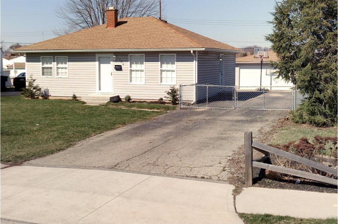 134 Southgate Drive Property Photo 1