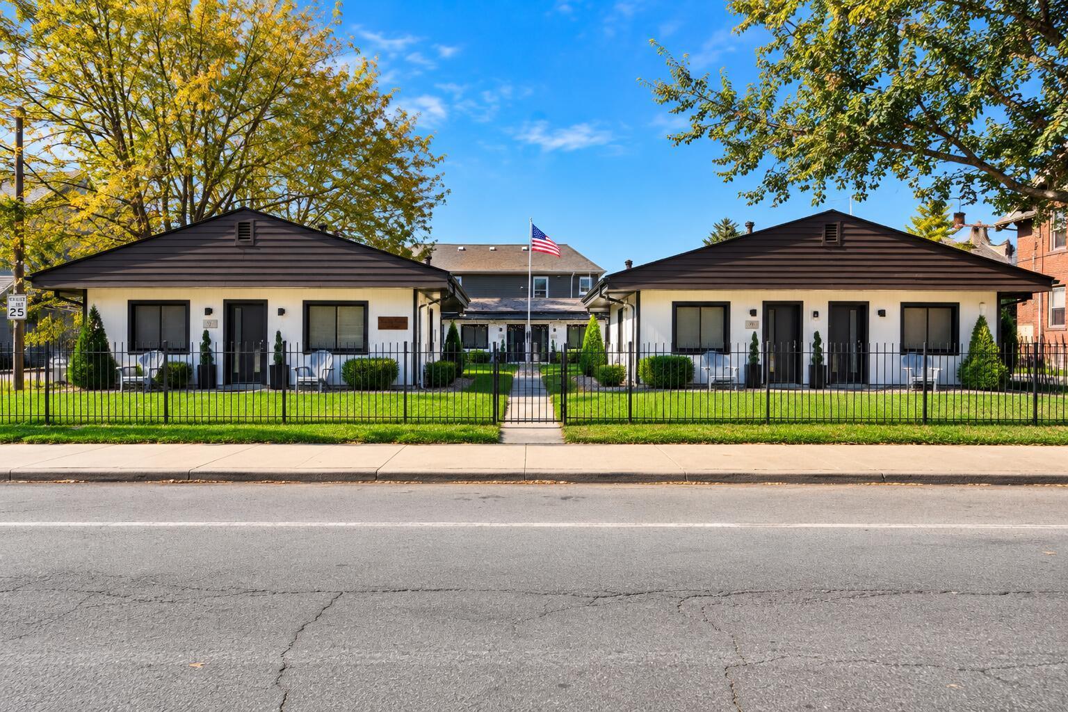 87 S Champion Avenue Property Photo 1