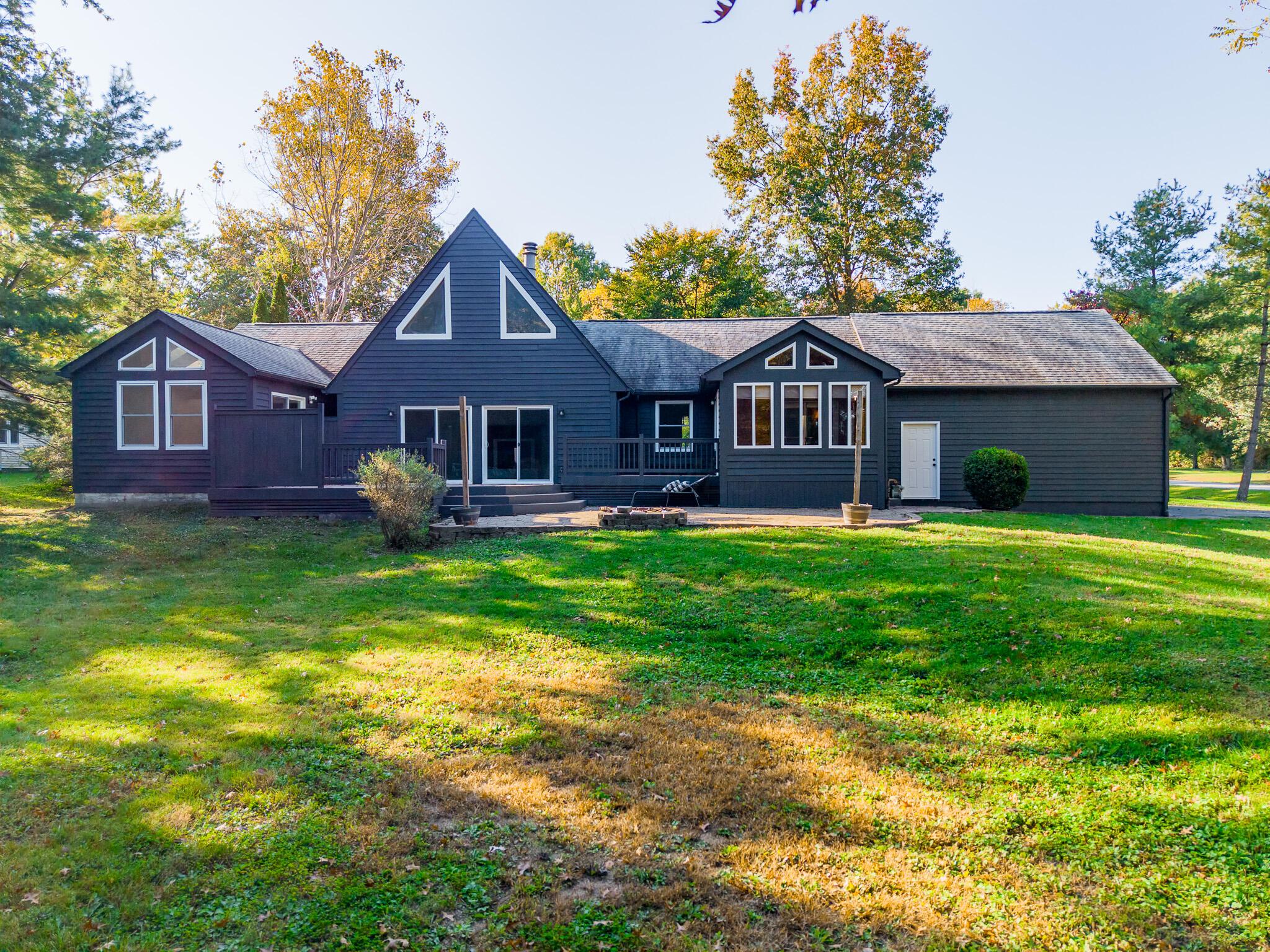46 Donau Road Sw Property Photo 3