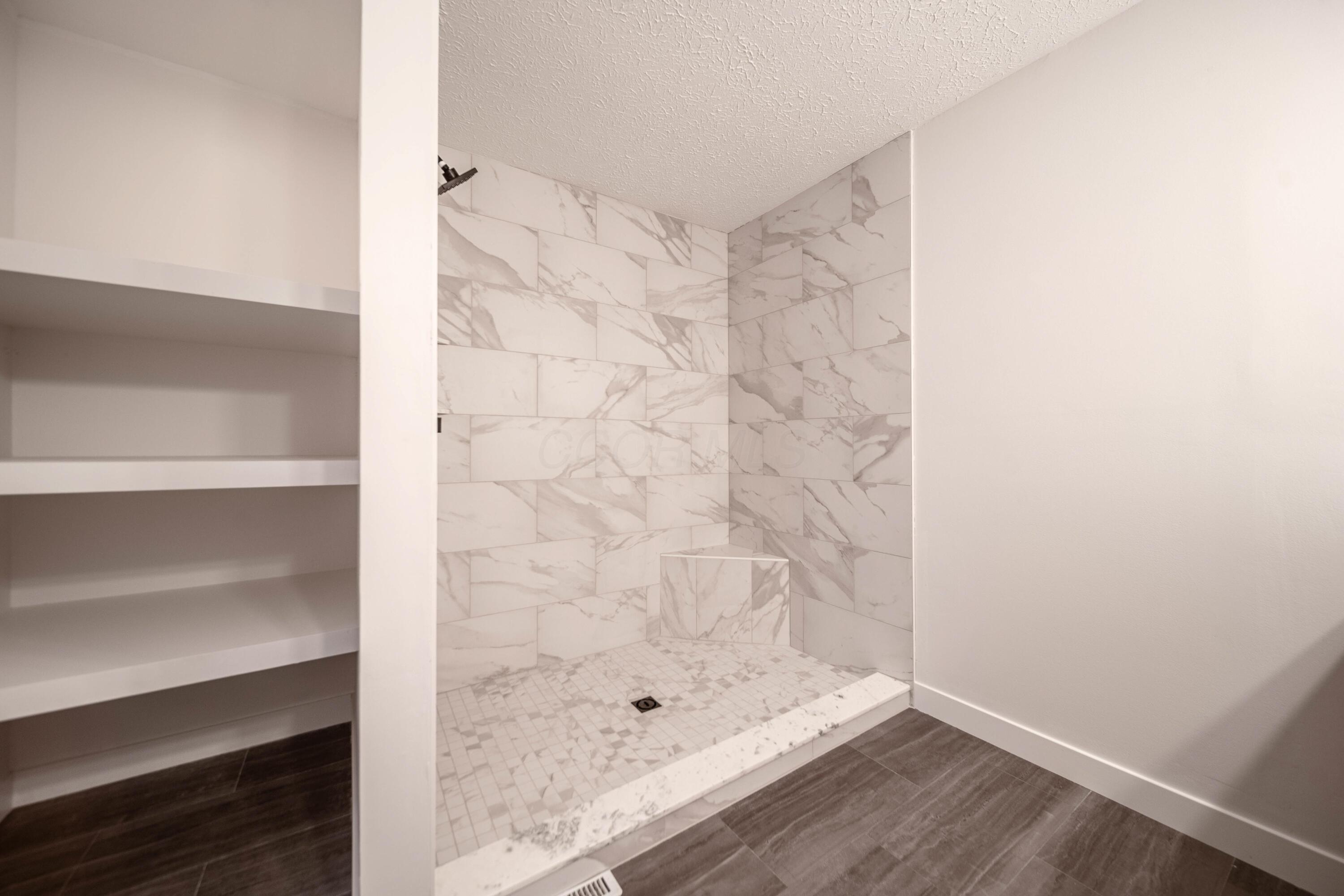 46 Donau Road Sw Property Photo 27