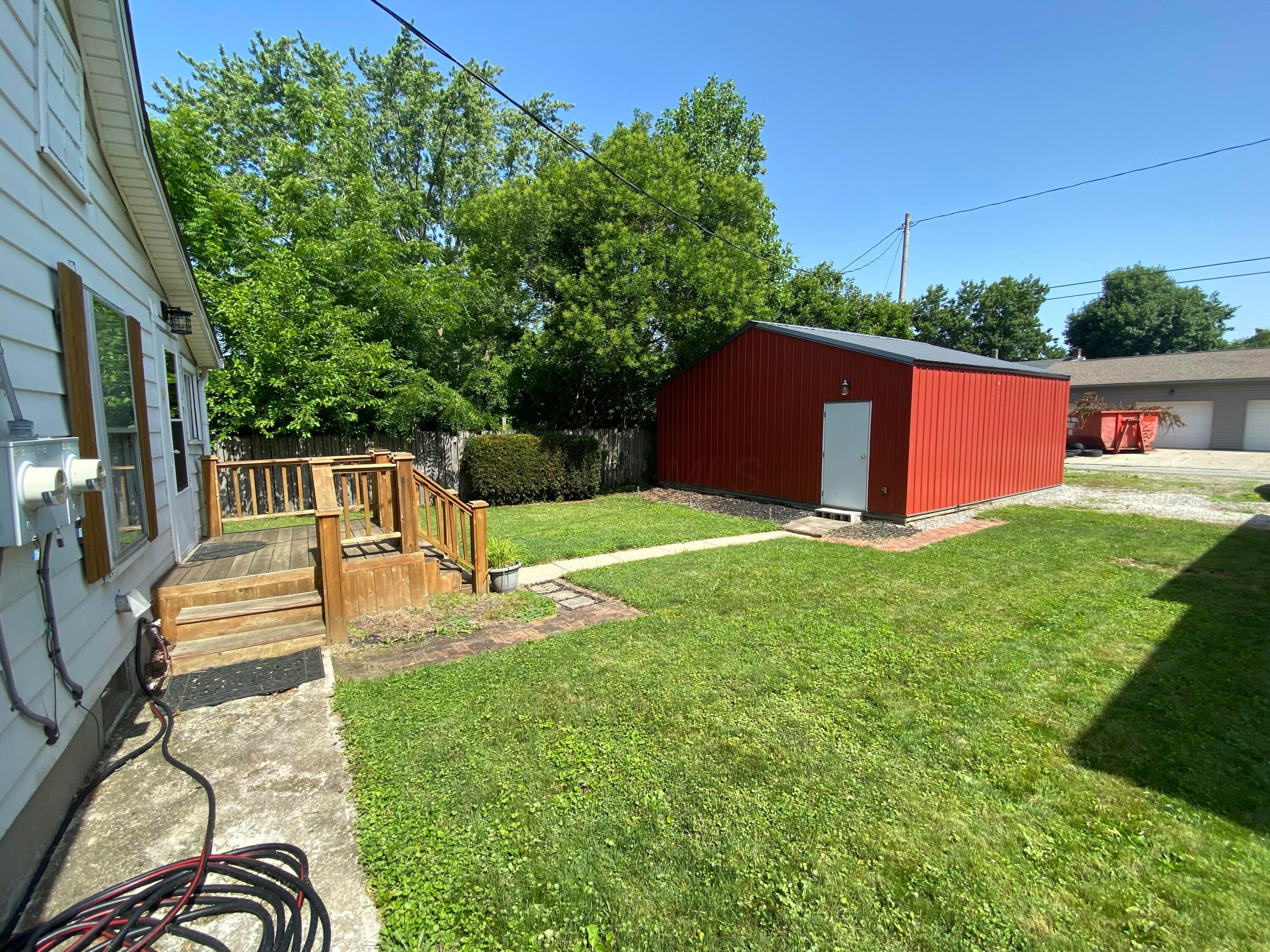 281 E Central Avenue Property Photo 8