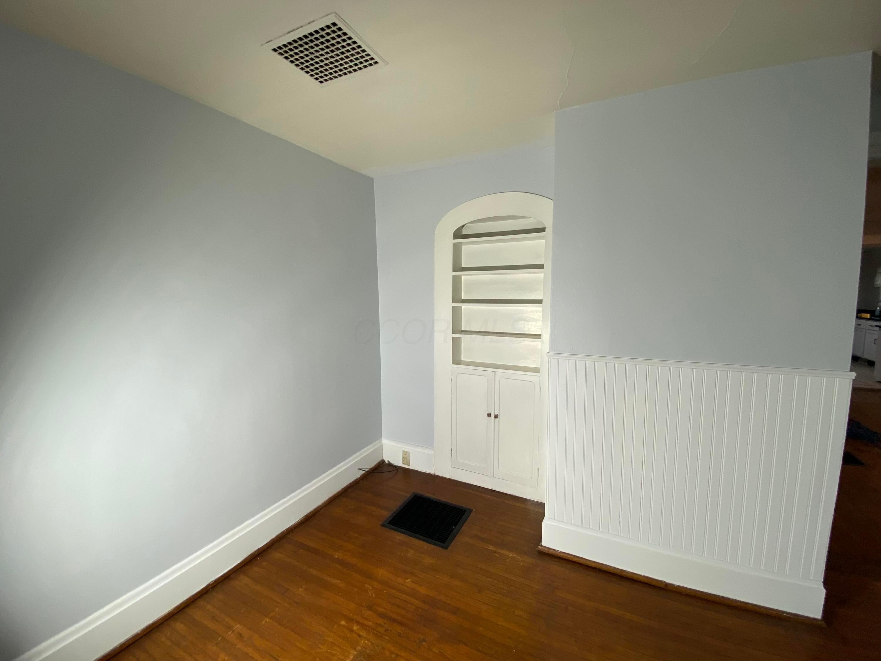 281 E Central Avenue Property Photo 18