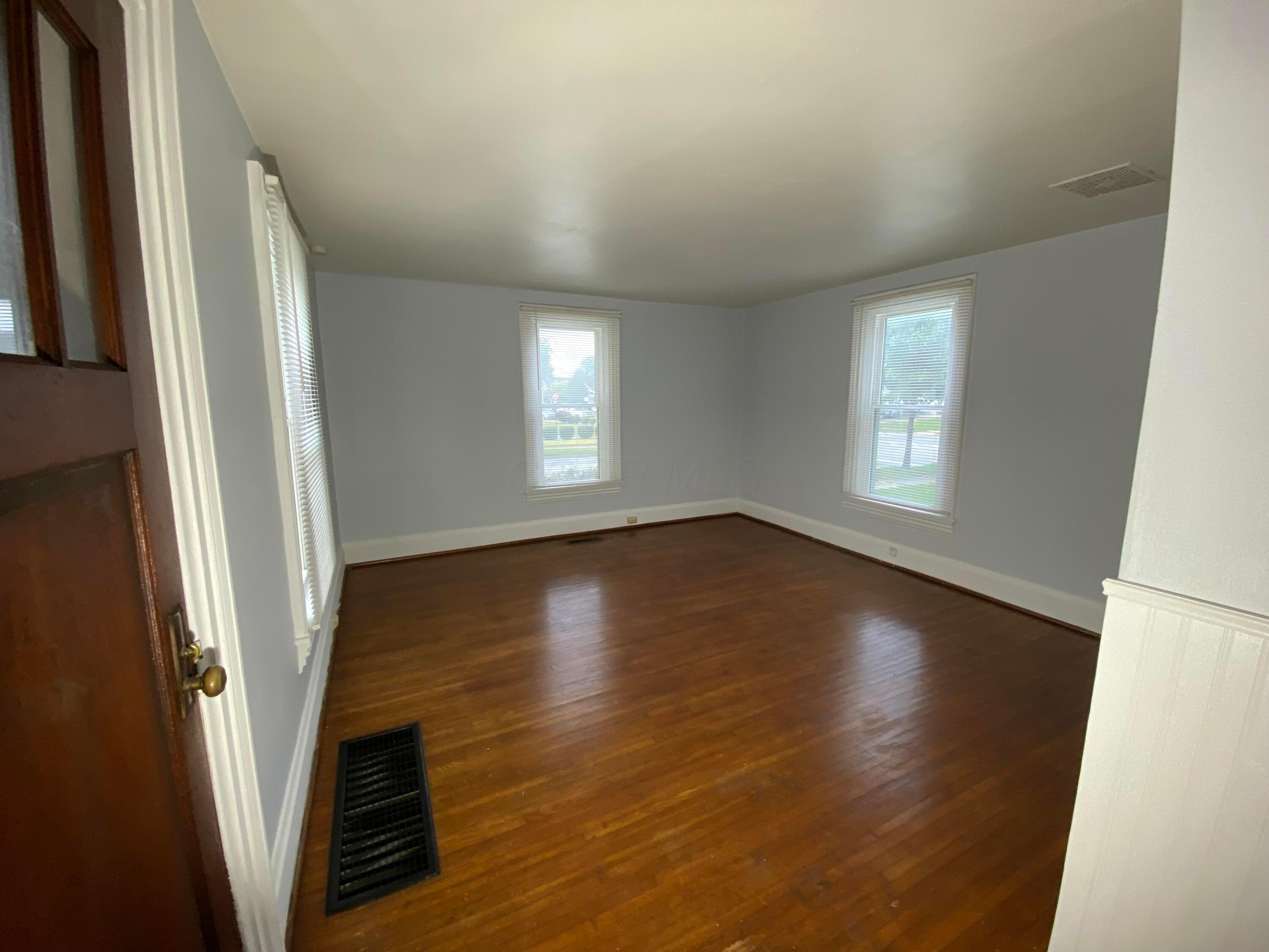 281 E Central Avenue Property Photo 19