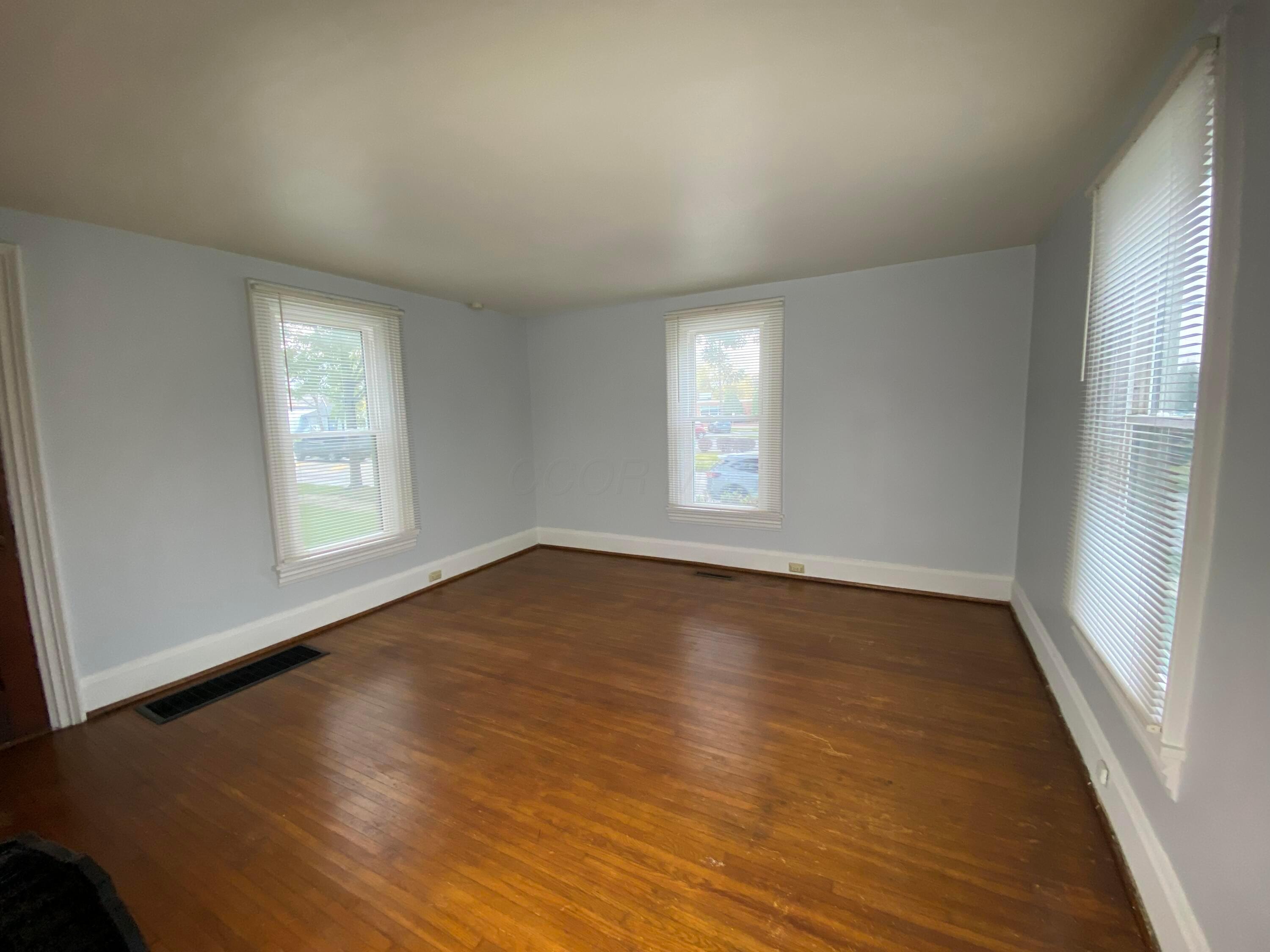 281 E Central Avenue Property Photo 20