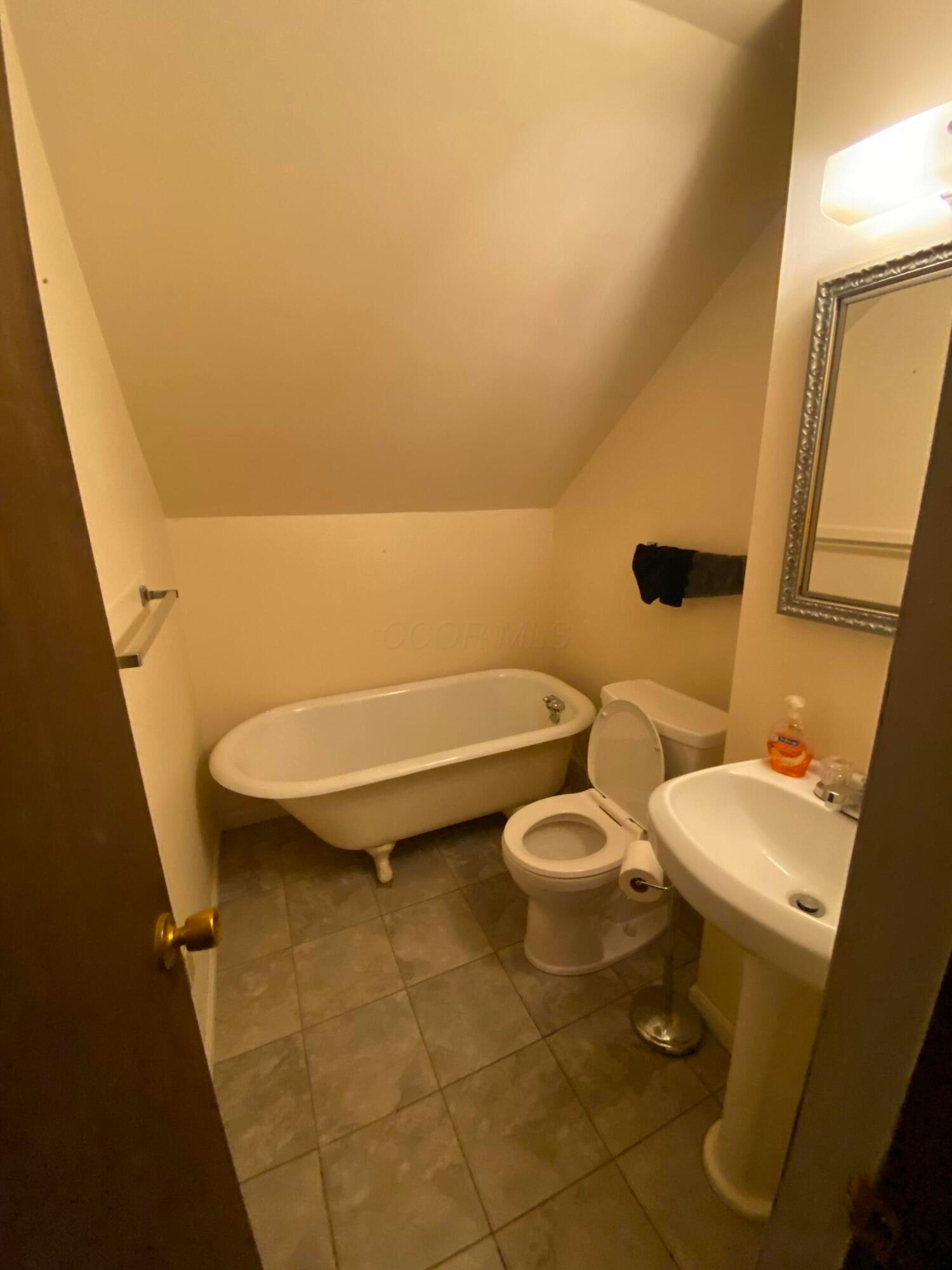281 E Central Avenue Property Photo 25