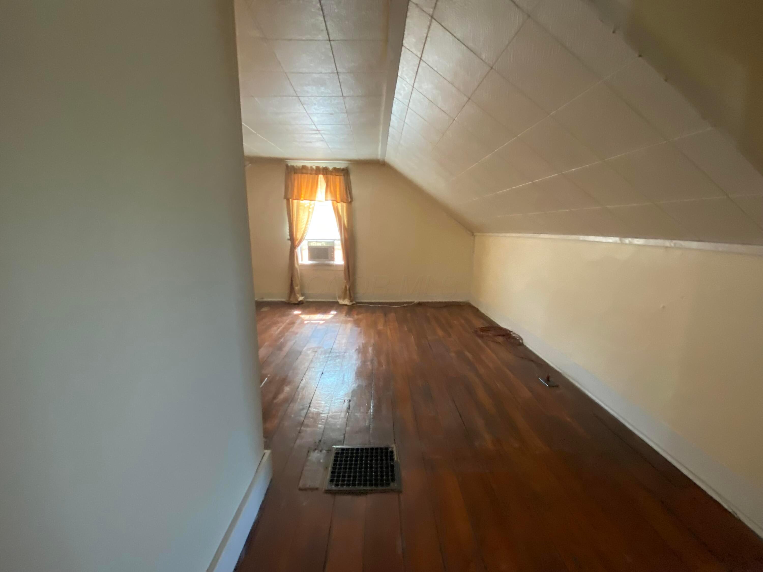 281 E Central Avenue Property Photo 28