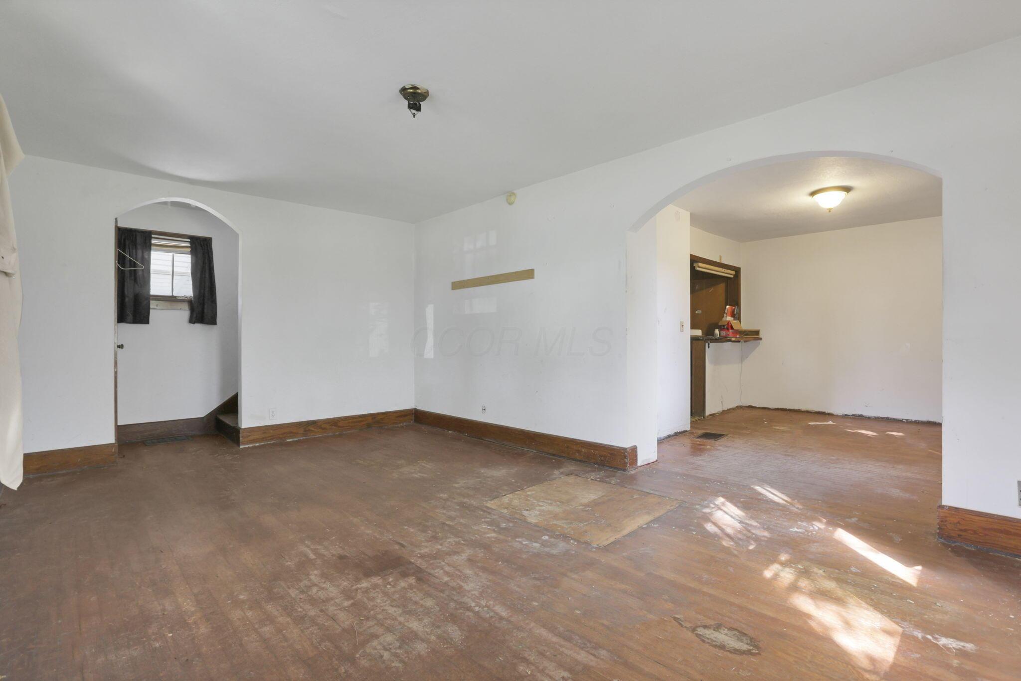 192 Heath Road Property Photo 8