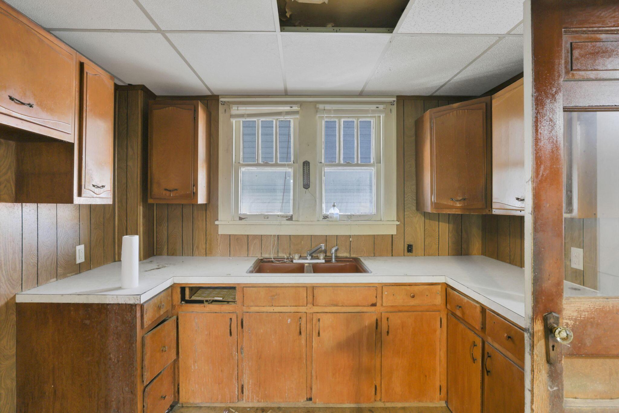 192 Heath Road Property Photo 13