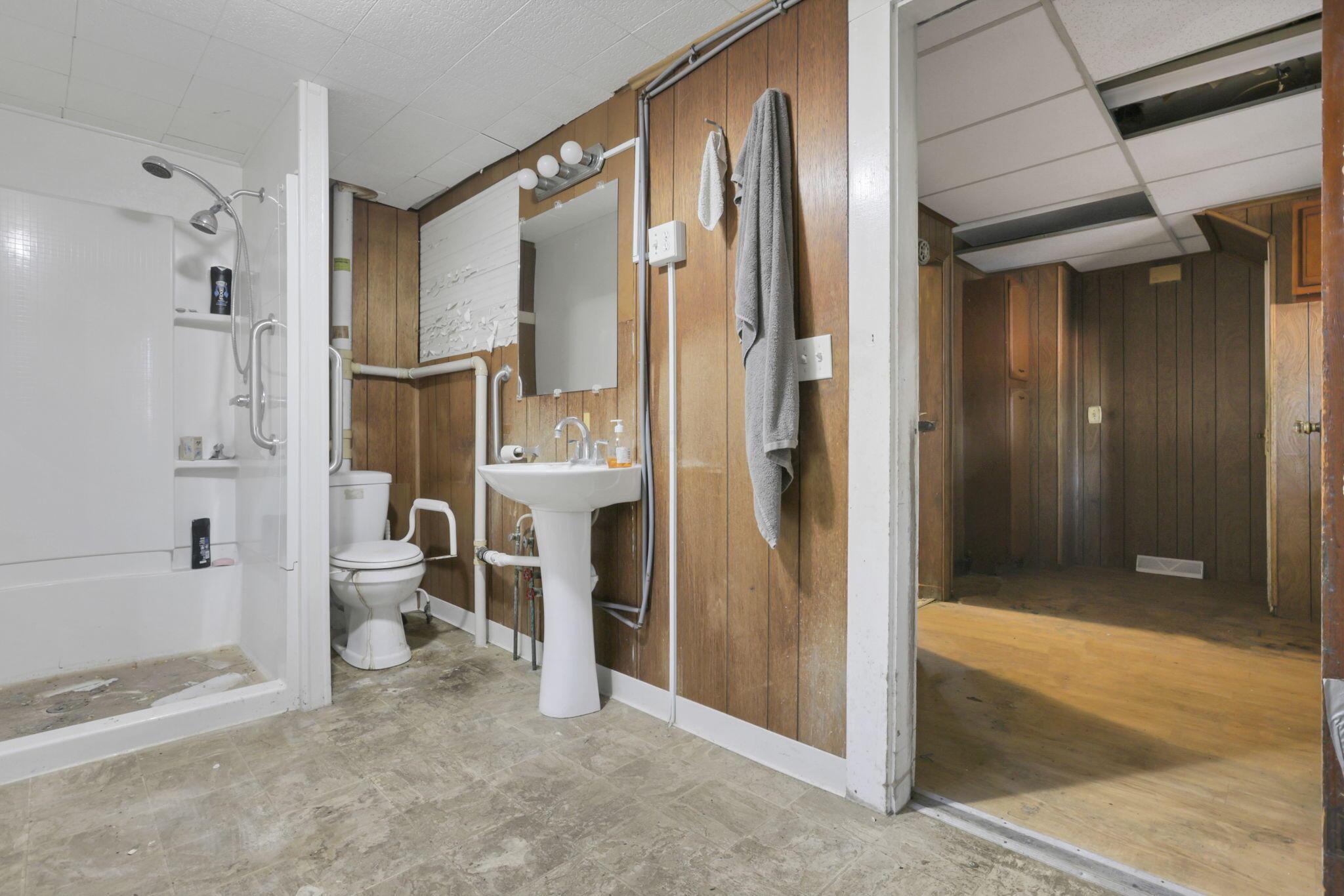 192 Heath Road Property Photo 18